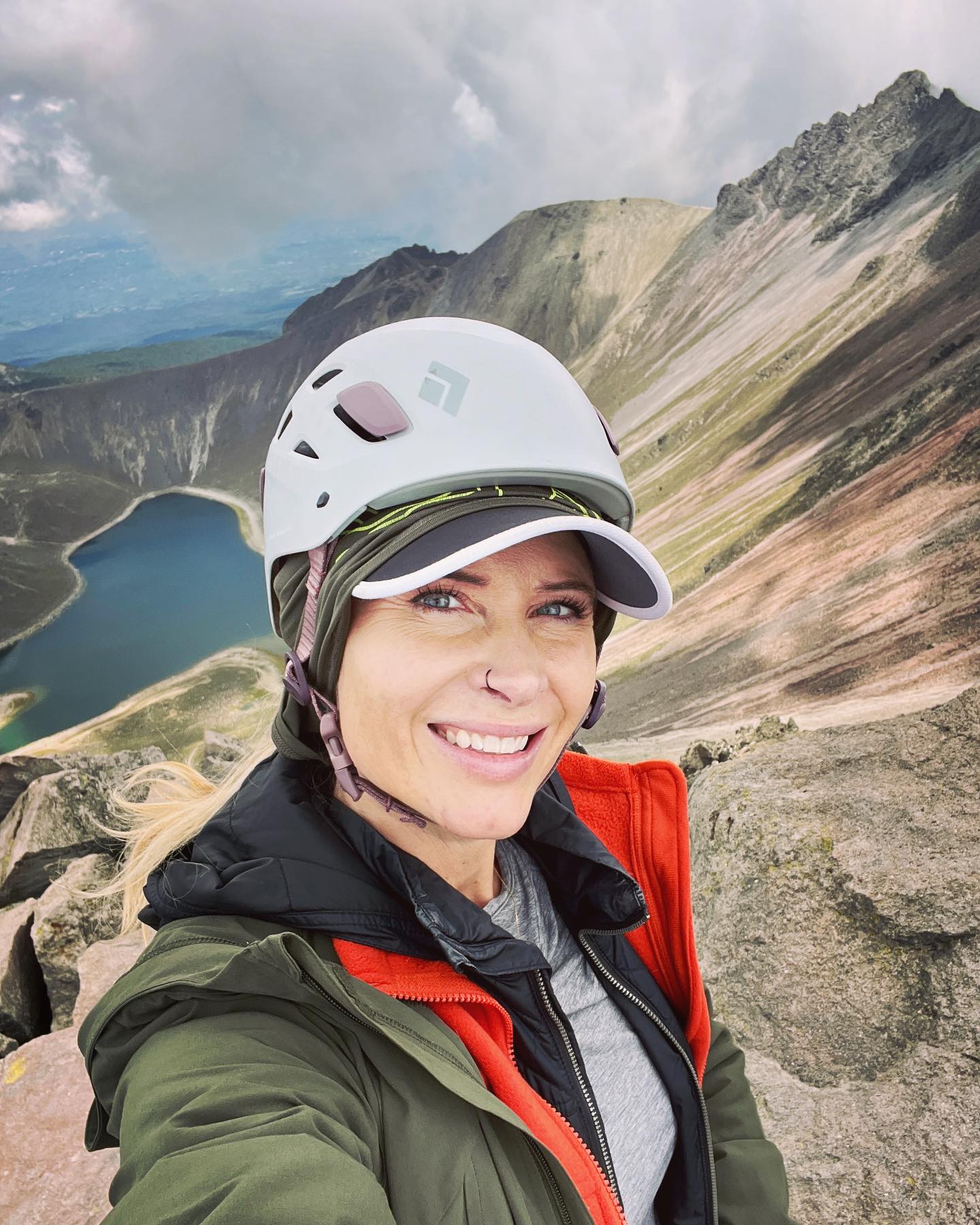 La ROSA de la MONTAÑA 🌹🏔️... - Julie Rose / juliedevivre.com