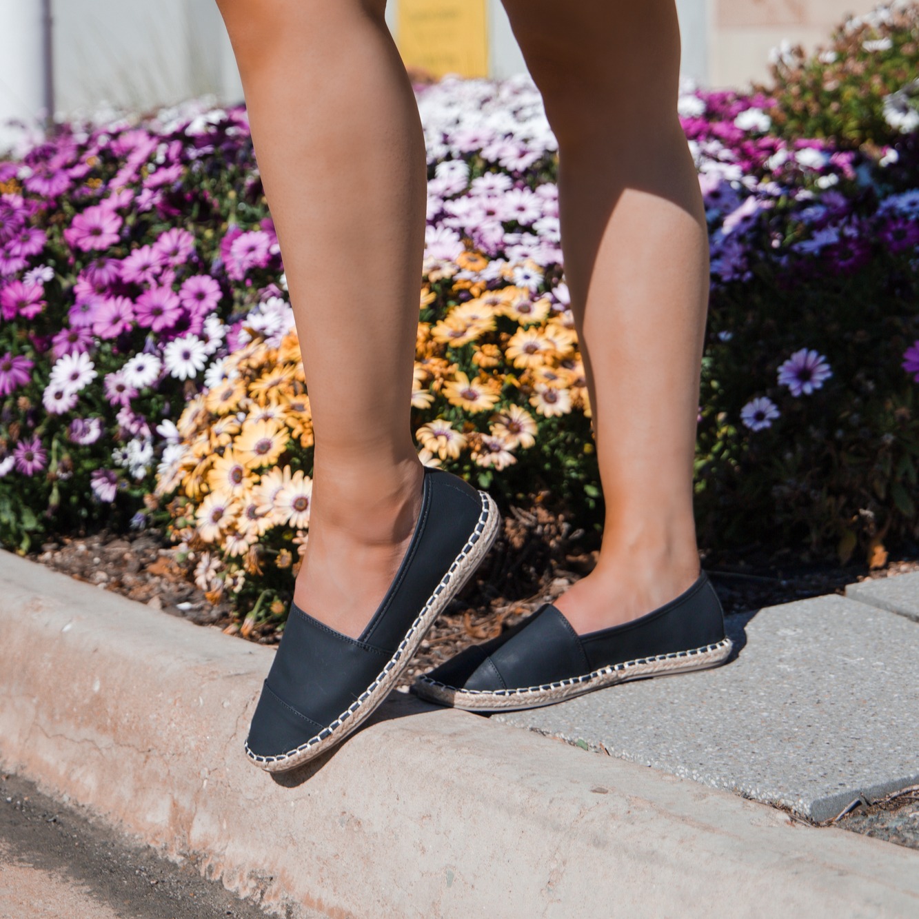 Ohhi - The ultimate flat to take you through the seasons 🌸 #OHHI # ...