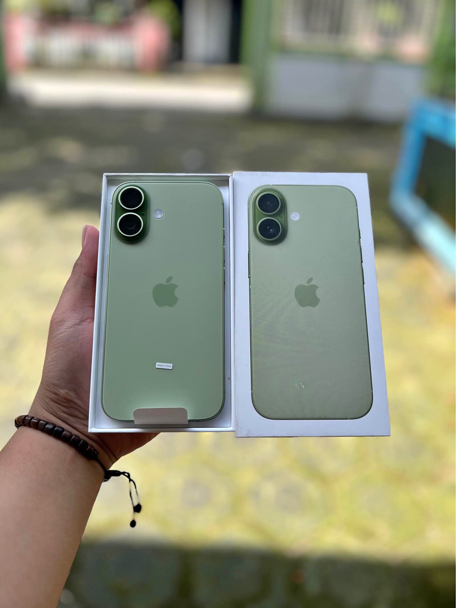 iPhone 17 256gb iBox Sage Open Box - Cell Phones - Surabaya, Indonesia ...