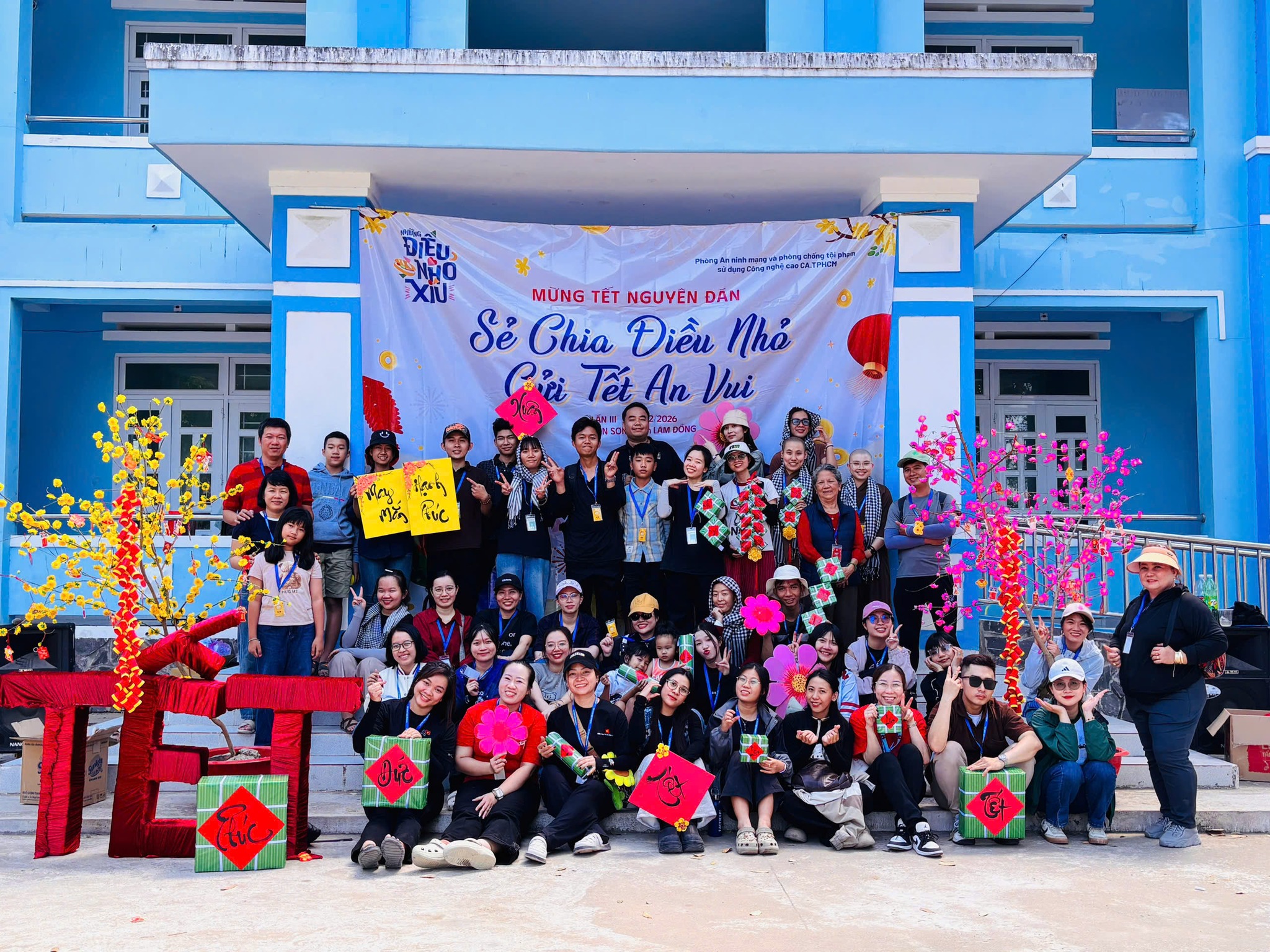 NHỮNG ĐIỀU NHỎ XÍU | Ho Chi Minh City