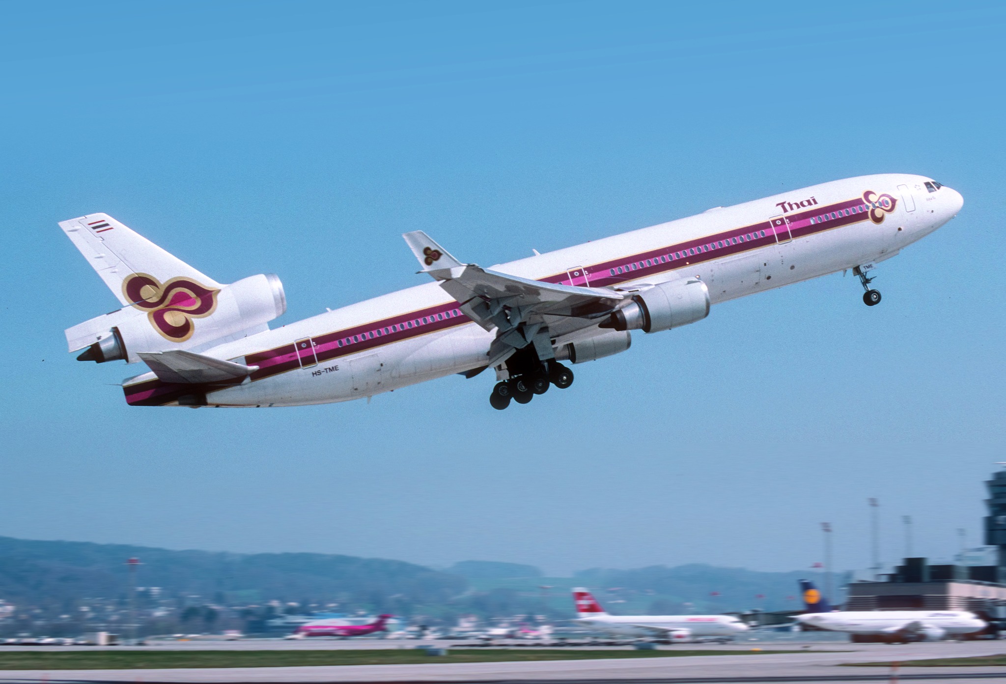Thai Airways McDonnell Douglas MD-11