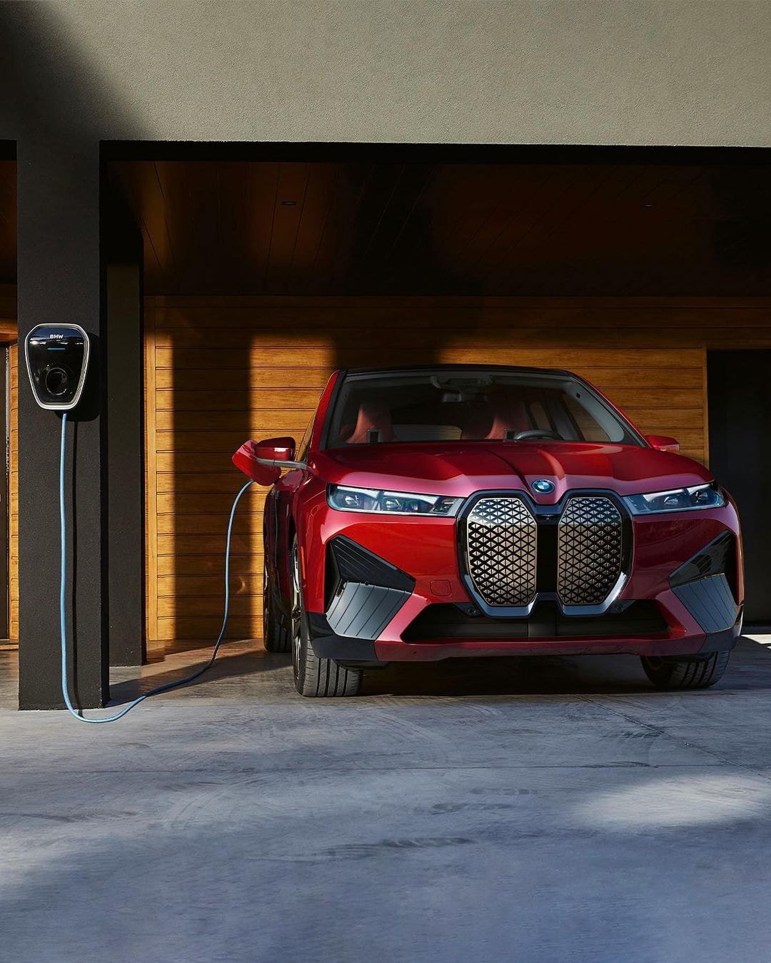 Lexstar Mobile - The First Ever🎖 All-Electric〽️ BMW iX...