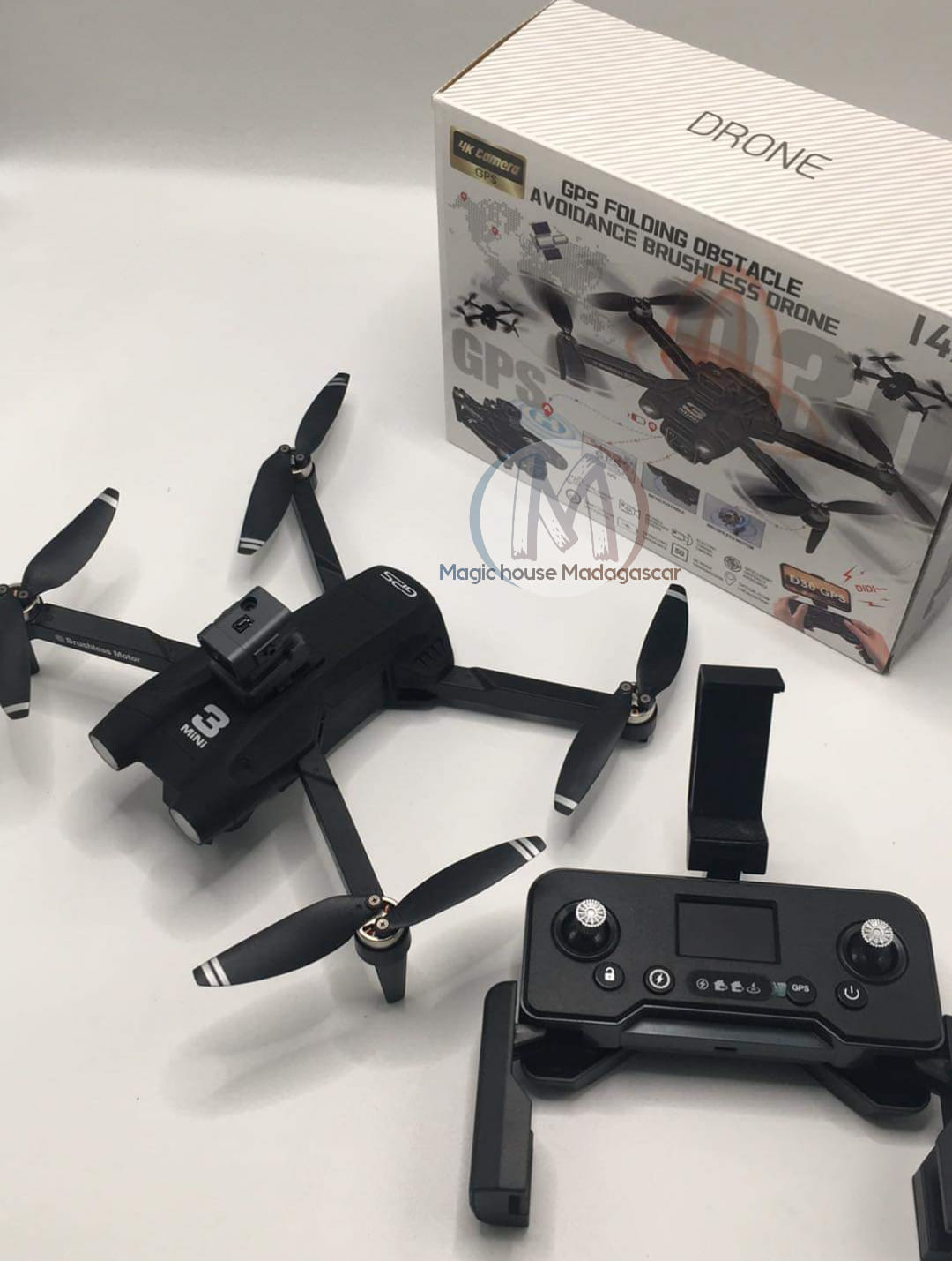 Hélicoptère Télécommandé HD 4K Double Caméra Avec Évitement D'Obstacles - 2 Batteries