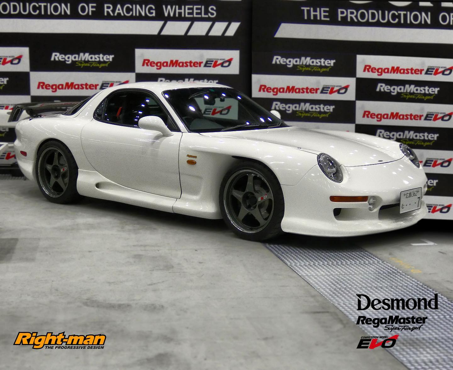 REamemiya AC987 RX7 and... - The progressive design Rightman