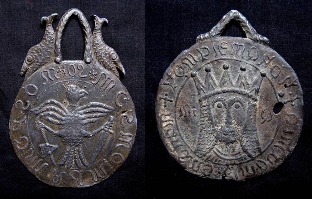 RuralHistoria - The Shadwell Forgeries: Illiterate Mudlarks fool London ...