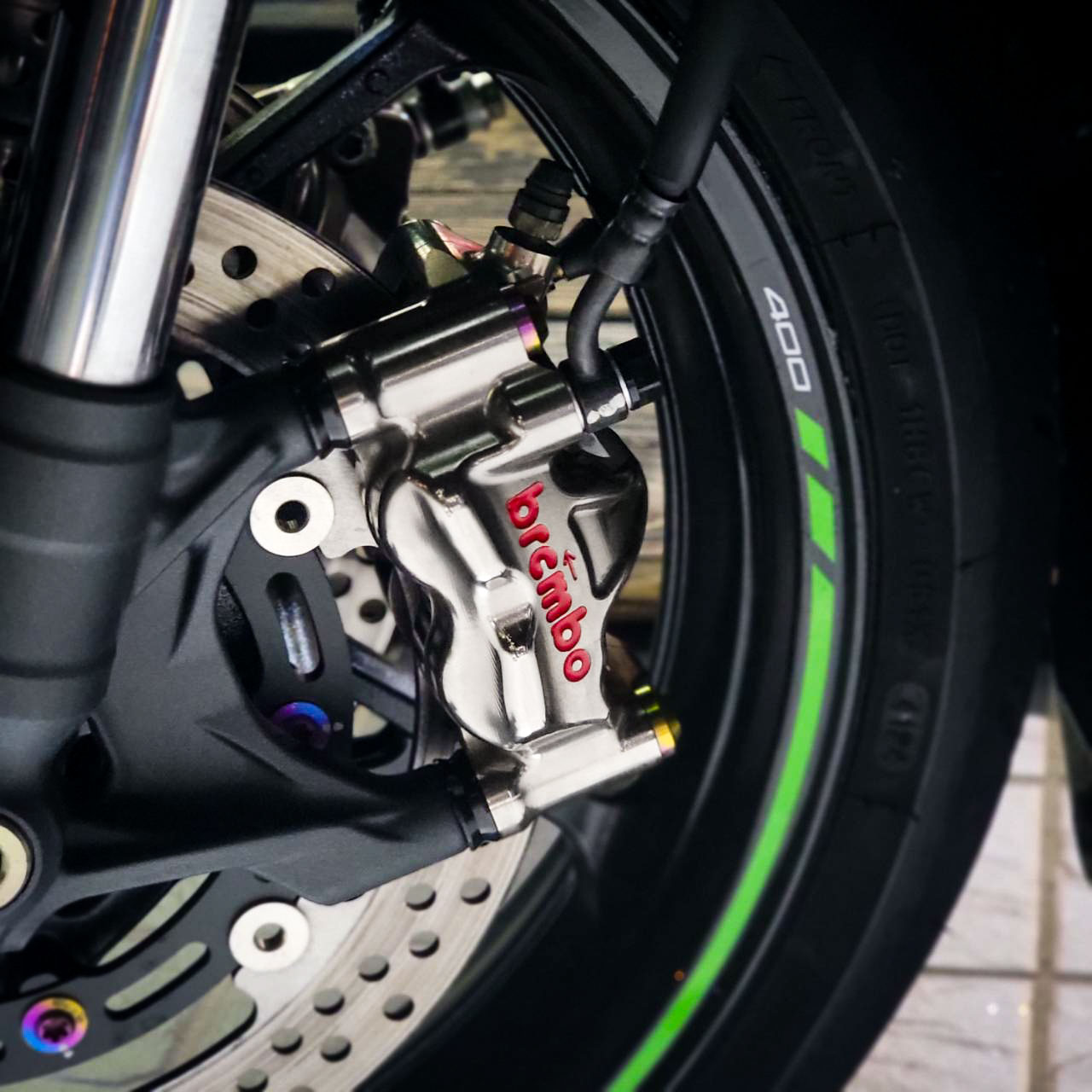 ZX-4RR x Brembo GP4 RX: Race-proven technology Advanced design and