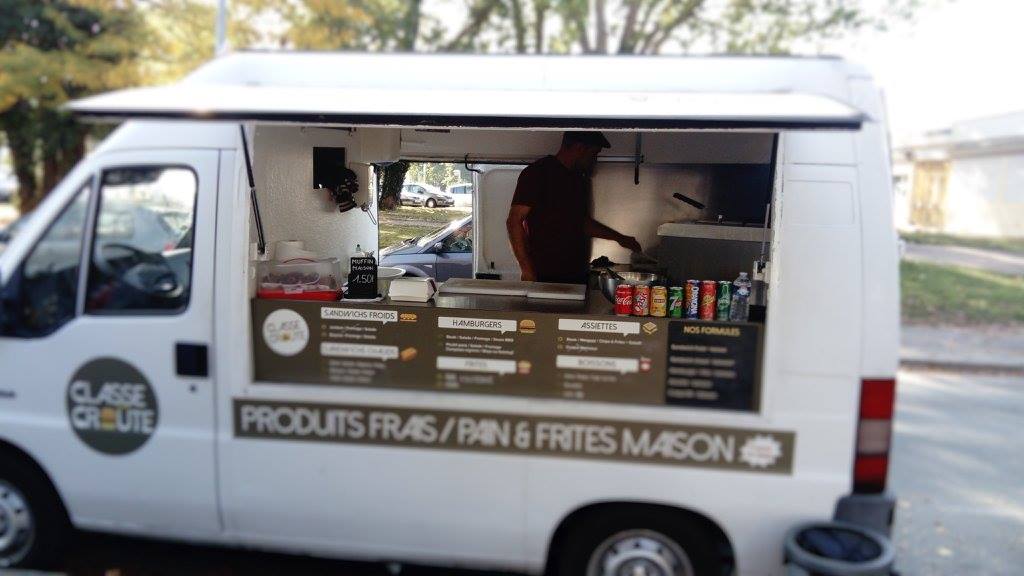 CAFE RACER - Food Truck - Frio, sol e #caferacerfoodtruck é a pedida ...