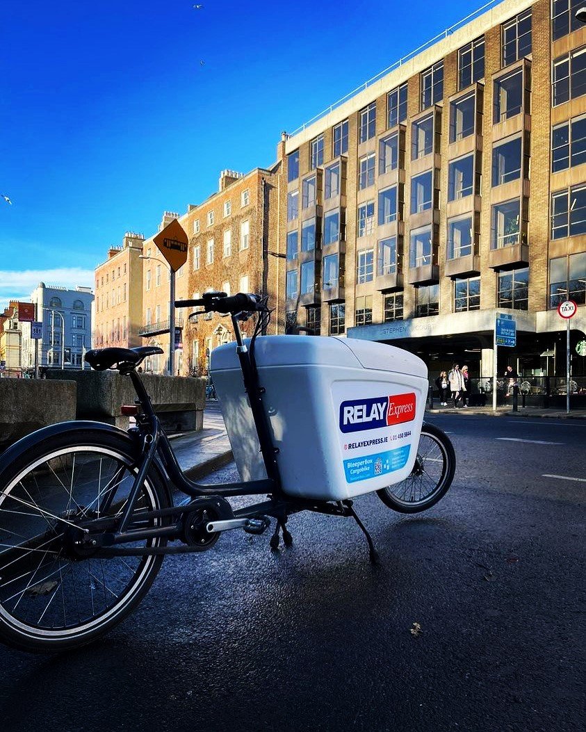 Relay Express - 🚚💨 Need a parcel delivered fast and with...