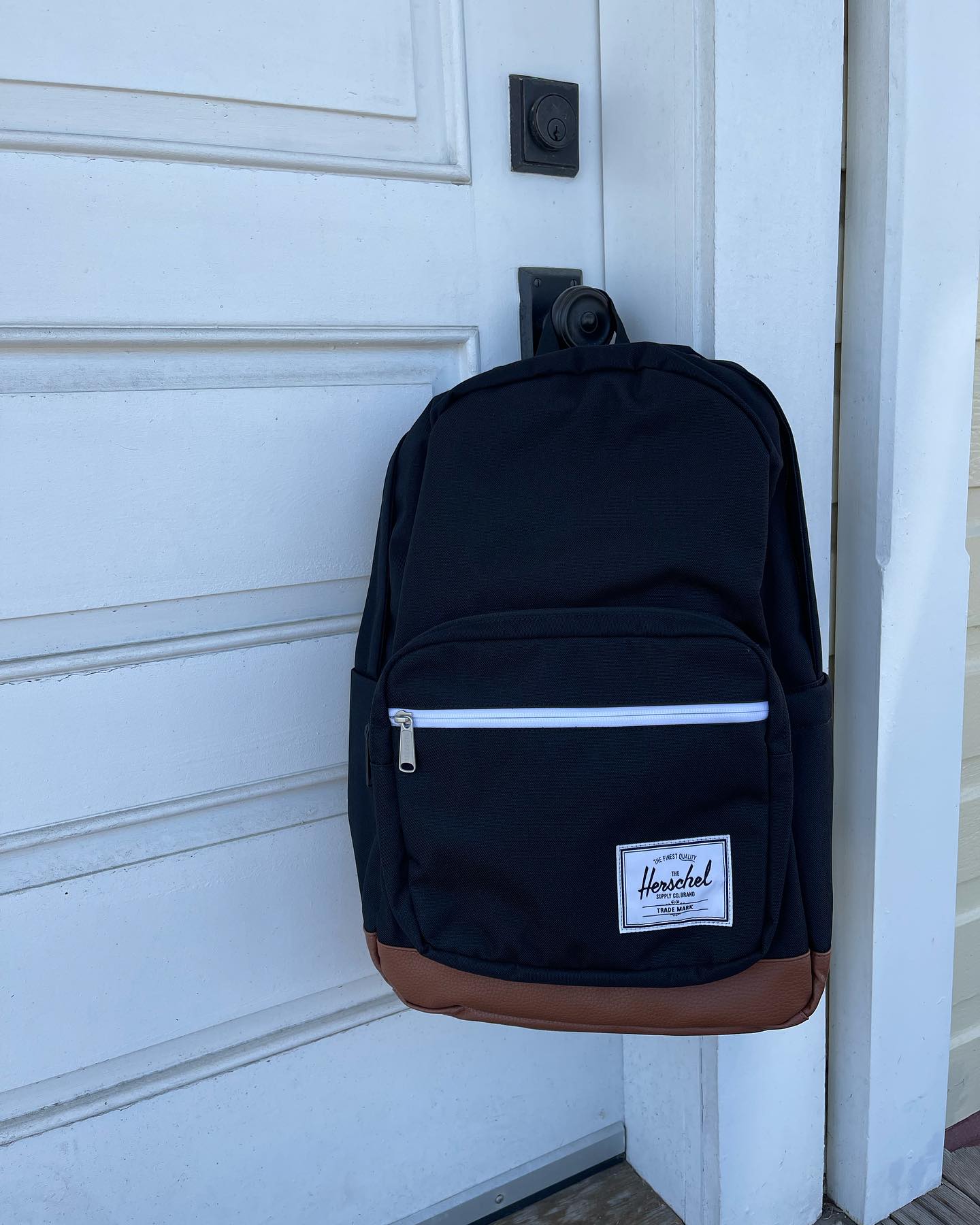 herschel backpack canada wiki Santa Cruz Classic XL Porkchop Hill Black | inspired LEGO book bag Herschel Retreat 15" Computer Backpack