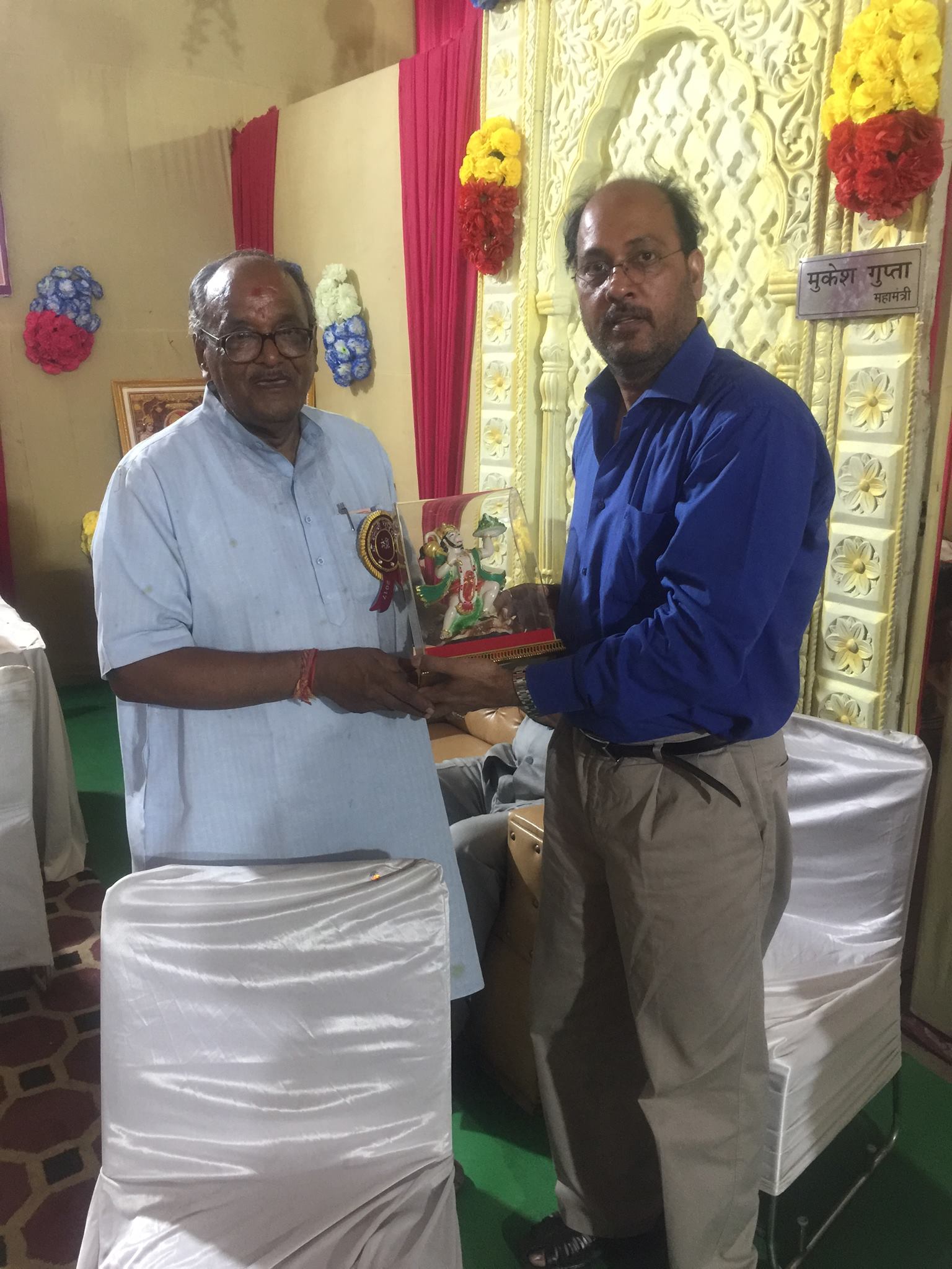 Dr. Prof. Romesh Gautam Senior Advocate Court of India Limca Record Holder