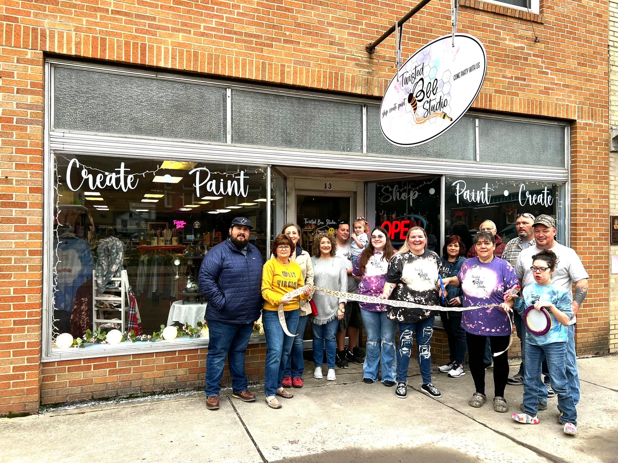 Please welcome Twisted Bee Studio LLC to Philippi Main Street ...