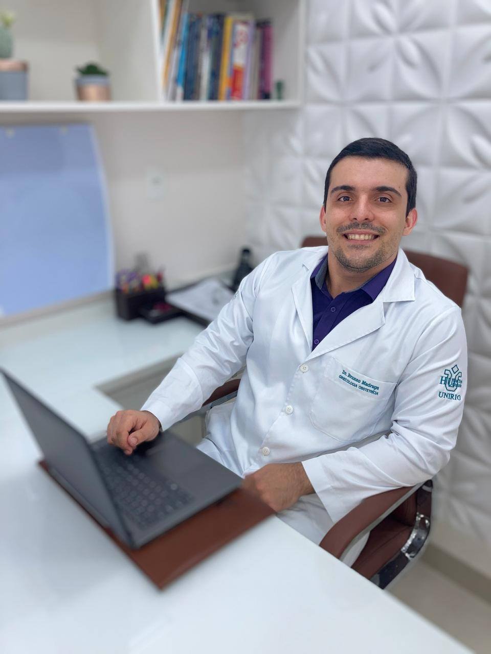 Dr. Brunno Madruga - Ginecologia e Obstetrícia - A avaliação pré ...
