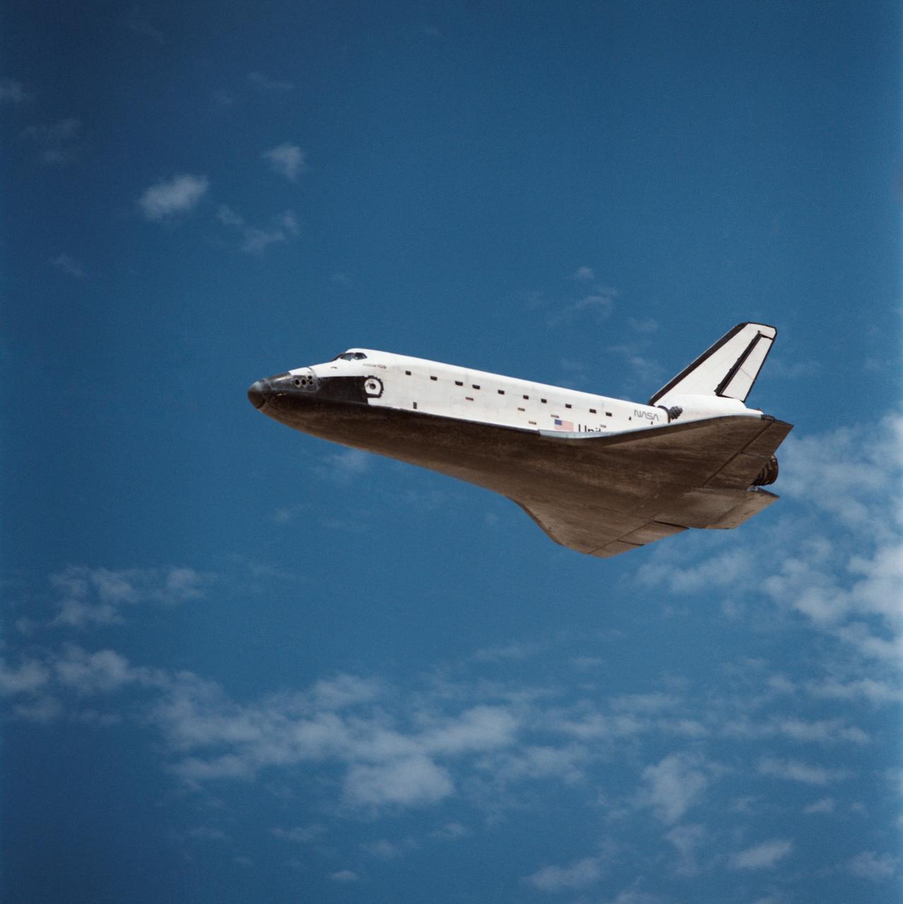 Space - (8 May 1989) --- The space shuttle Atlantis, as seen in a low ...