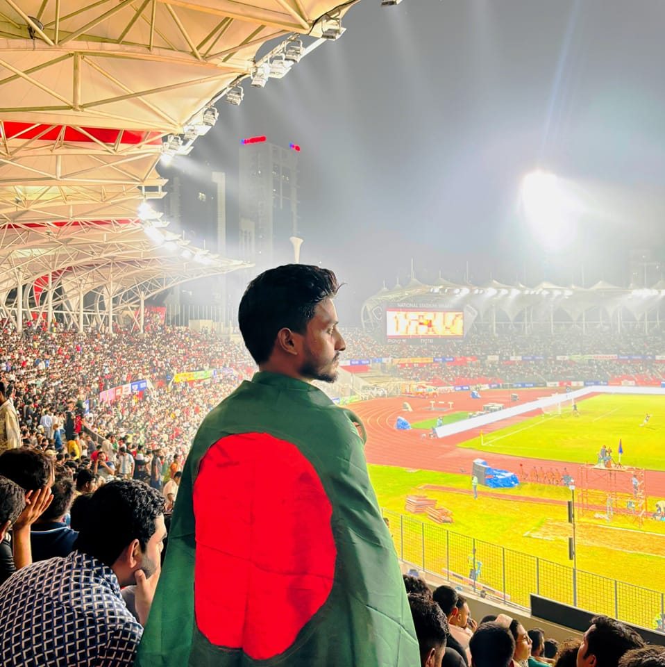 জগন্নাথে রাজাকার বিরোধী প্রচারণা। সব রাজাকার ভাইসা যাইবো বঙ্গোপসাগরে 🤦 ...