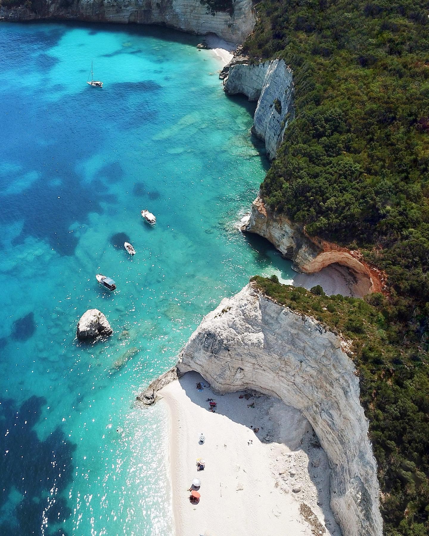 kefalonia-blog-fancy-turquoise-waters-we-know-you