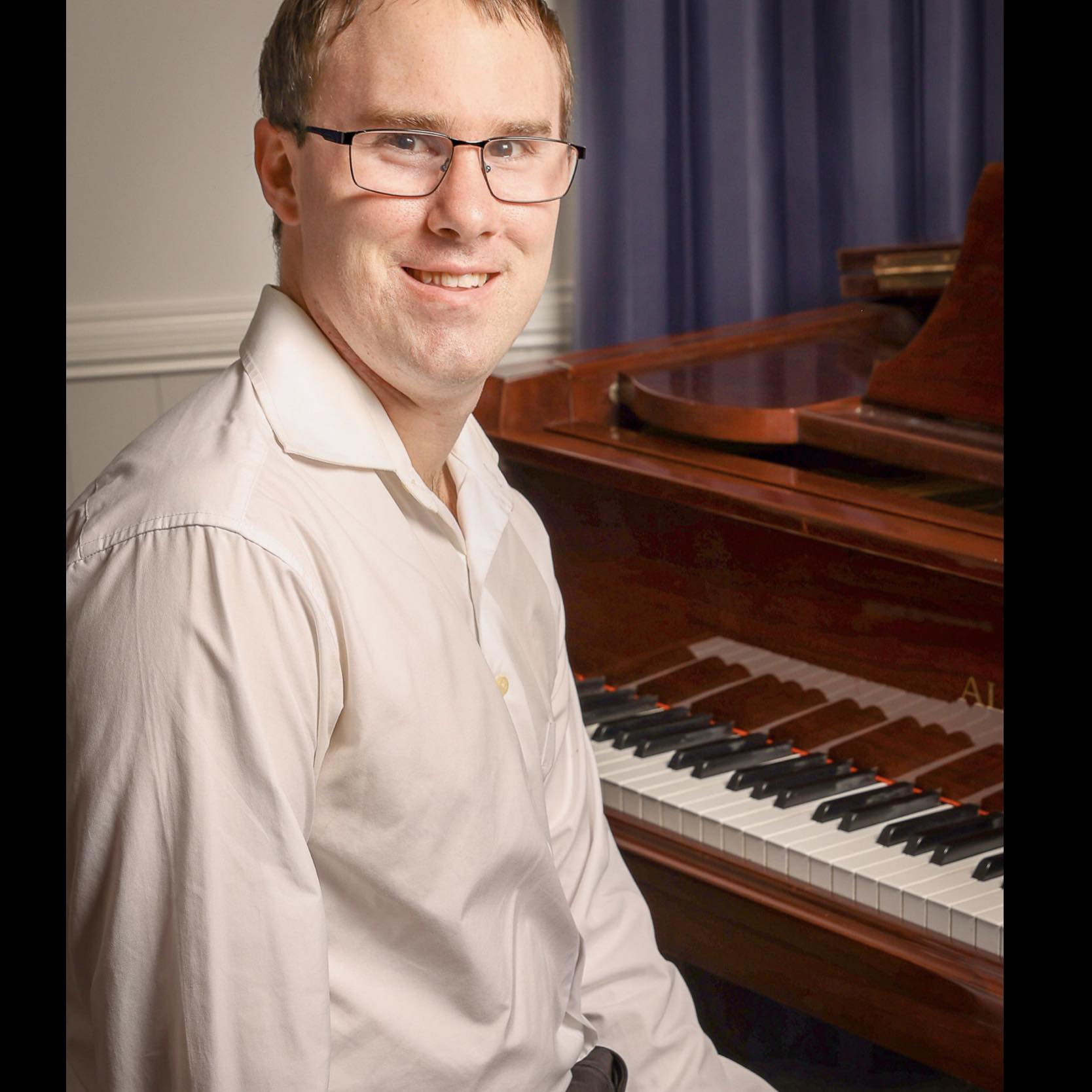 Jake’s music and piano services