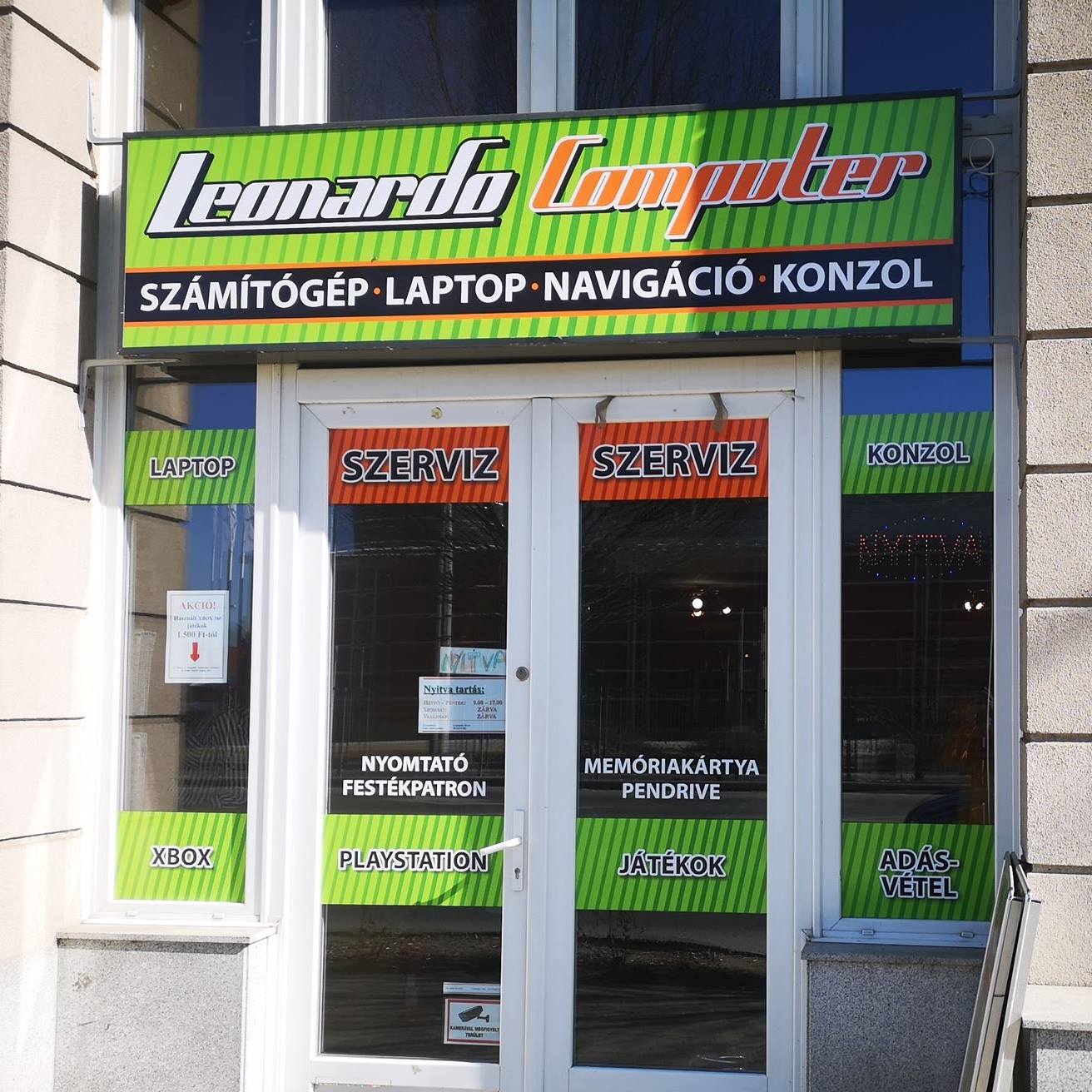 Leonardo computer added a new photo. - Leonardo computer