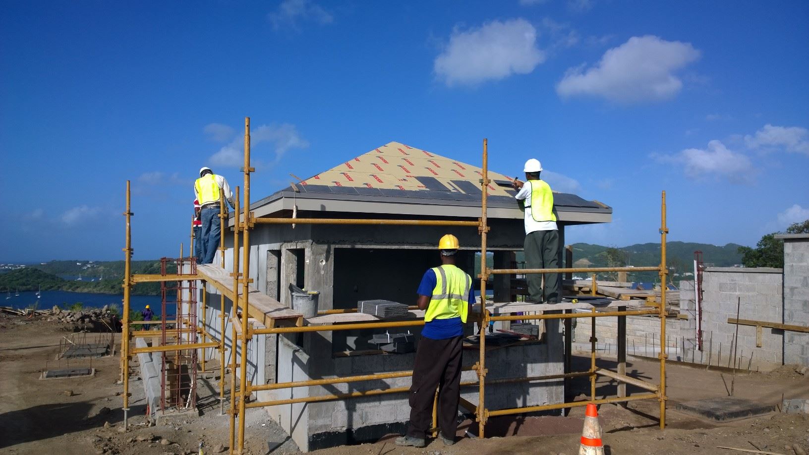 Isla Construction | Saint George's