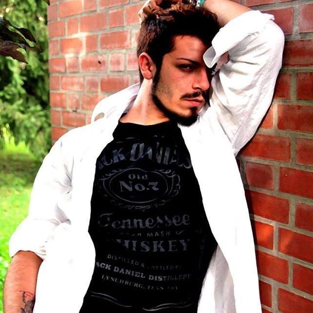 Simone Azzi