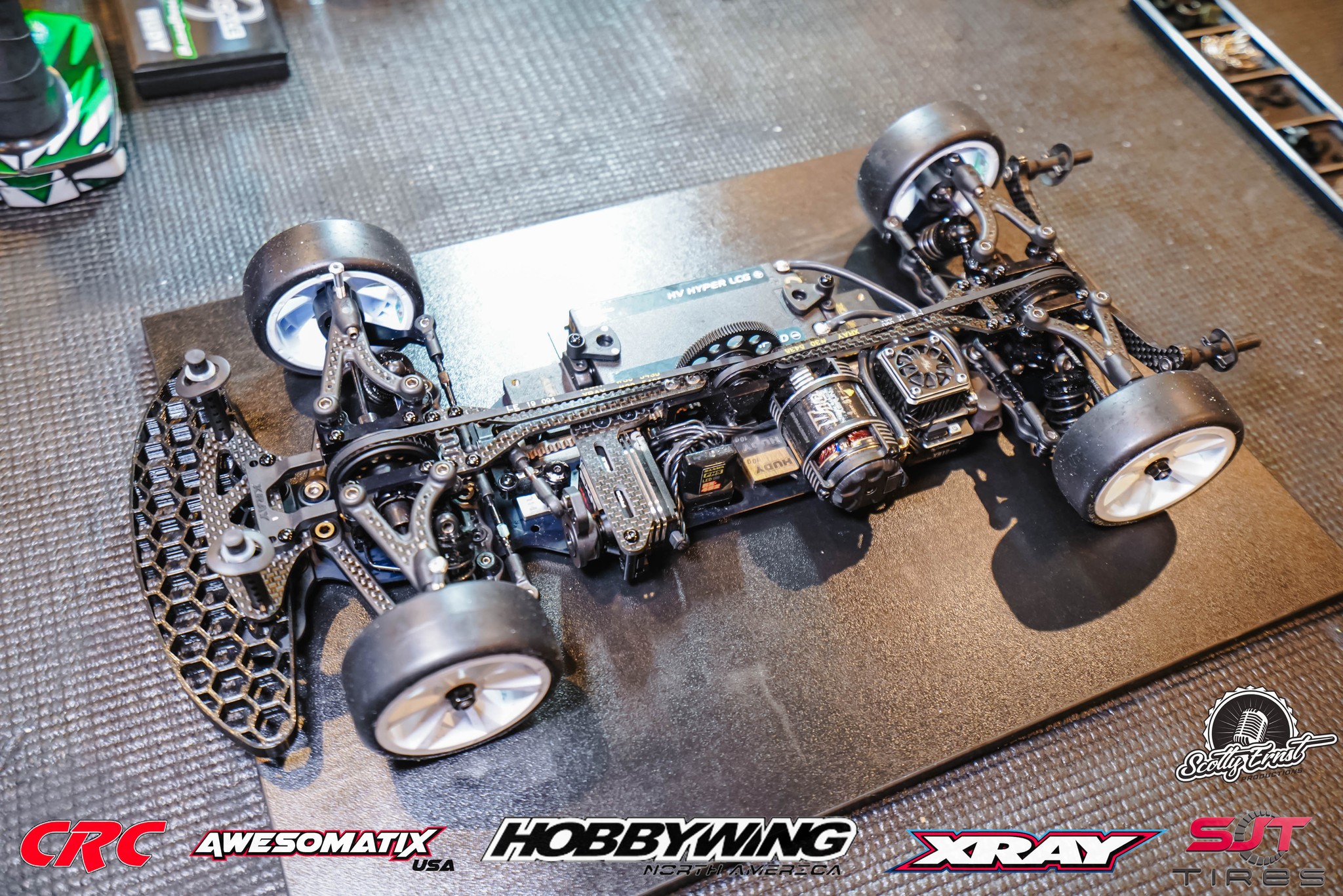 Xray's 2024 X4 and X12 models for touring cars