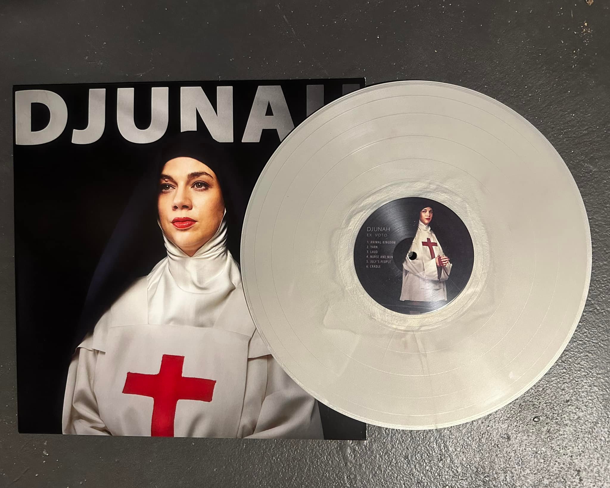 this crystal clear vinyl 😍😍😍😍😍 vinyl + CDs + merch are all up