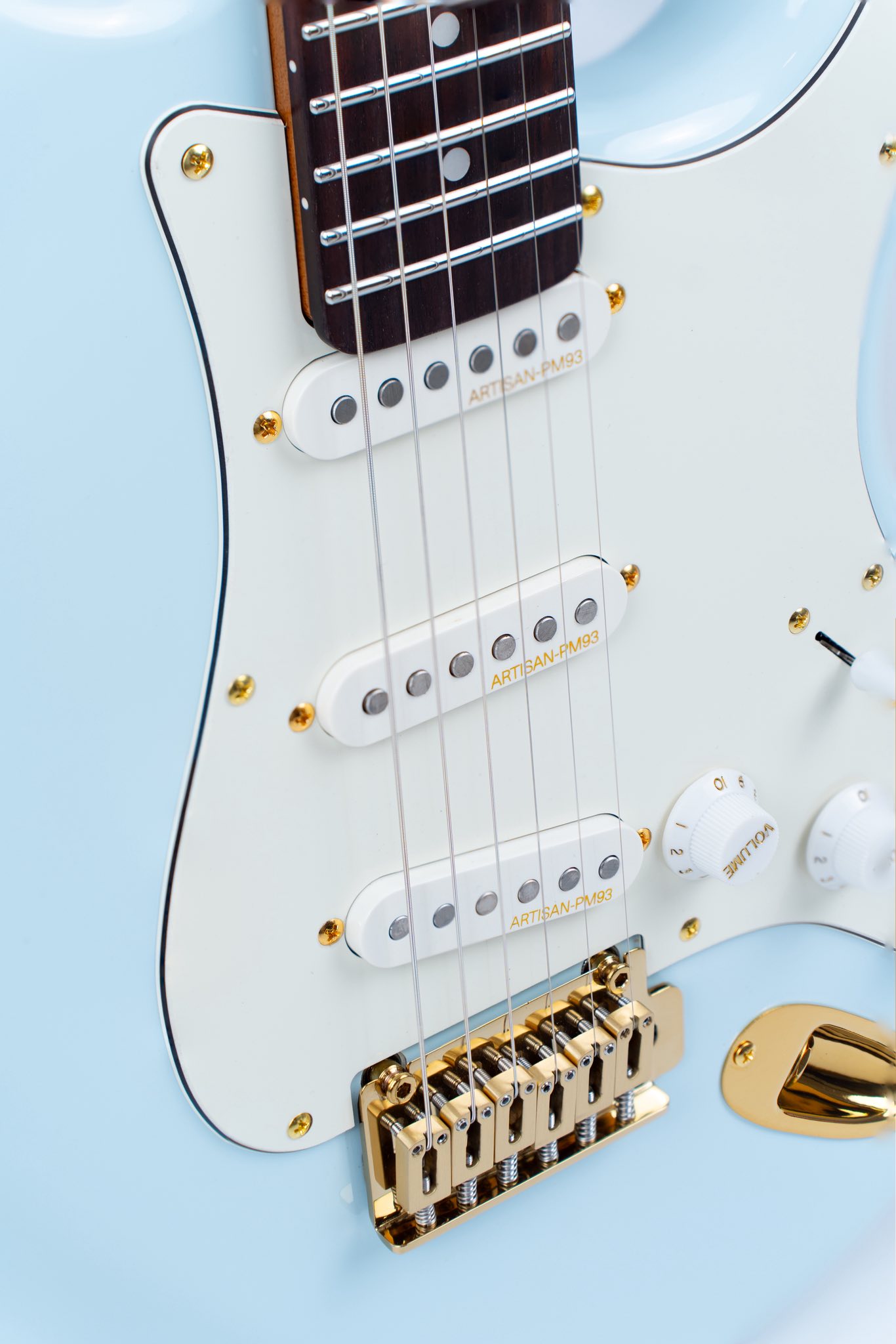 Lightning Kid Classic - Artisan Bleu Crafted for players who care