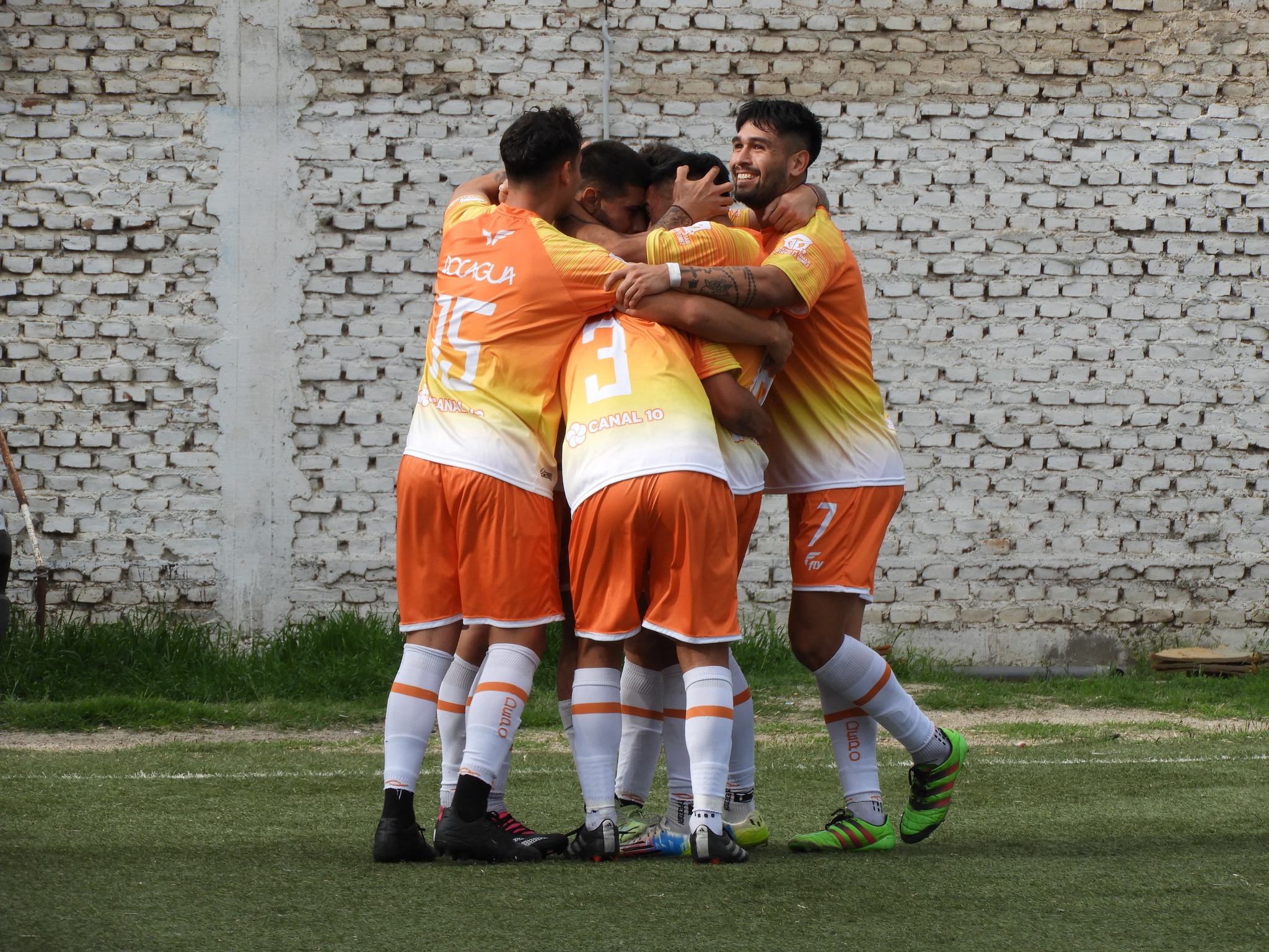 FÚTBOL - TORNEO... - Club Deportivo Roca - General Roca