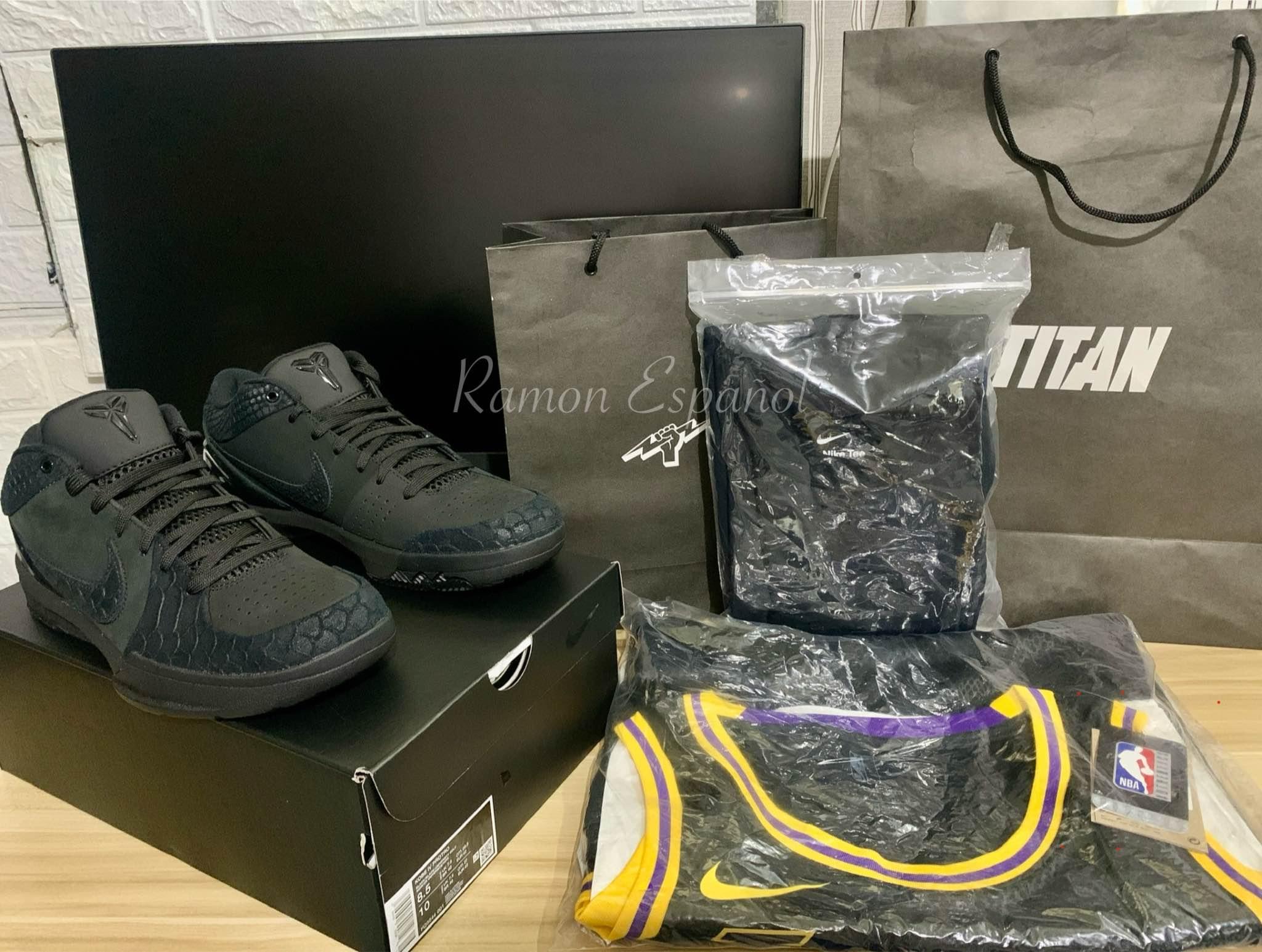 For sale Kobe 4 draft pack lakers colorway GS 6,800 Size 6,5y and 