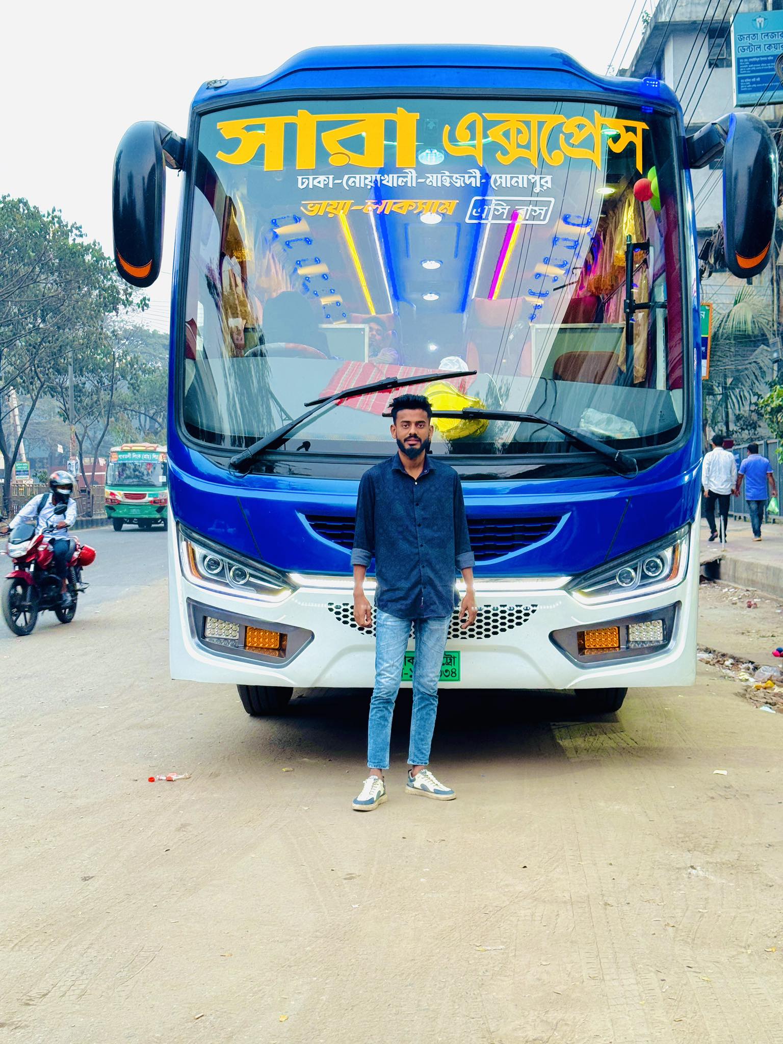 Riaz SB