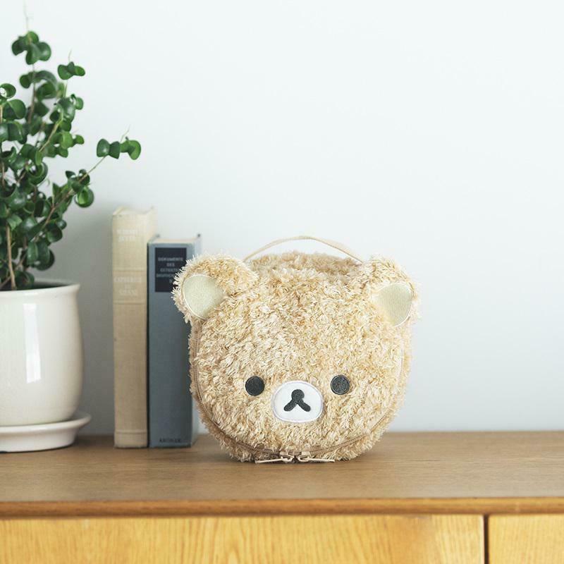 リラックマのふわふわバニティポーチが登場🐻💕 ぬいぐるみのような毛