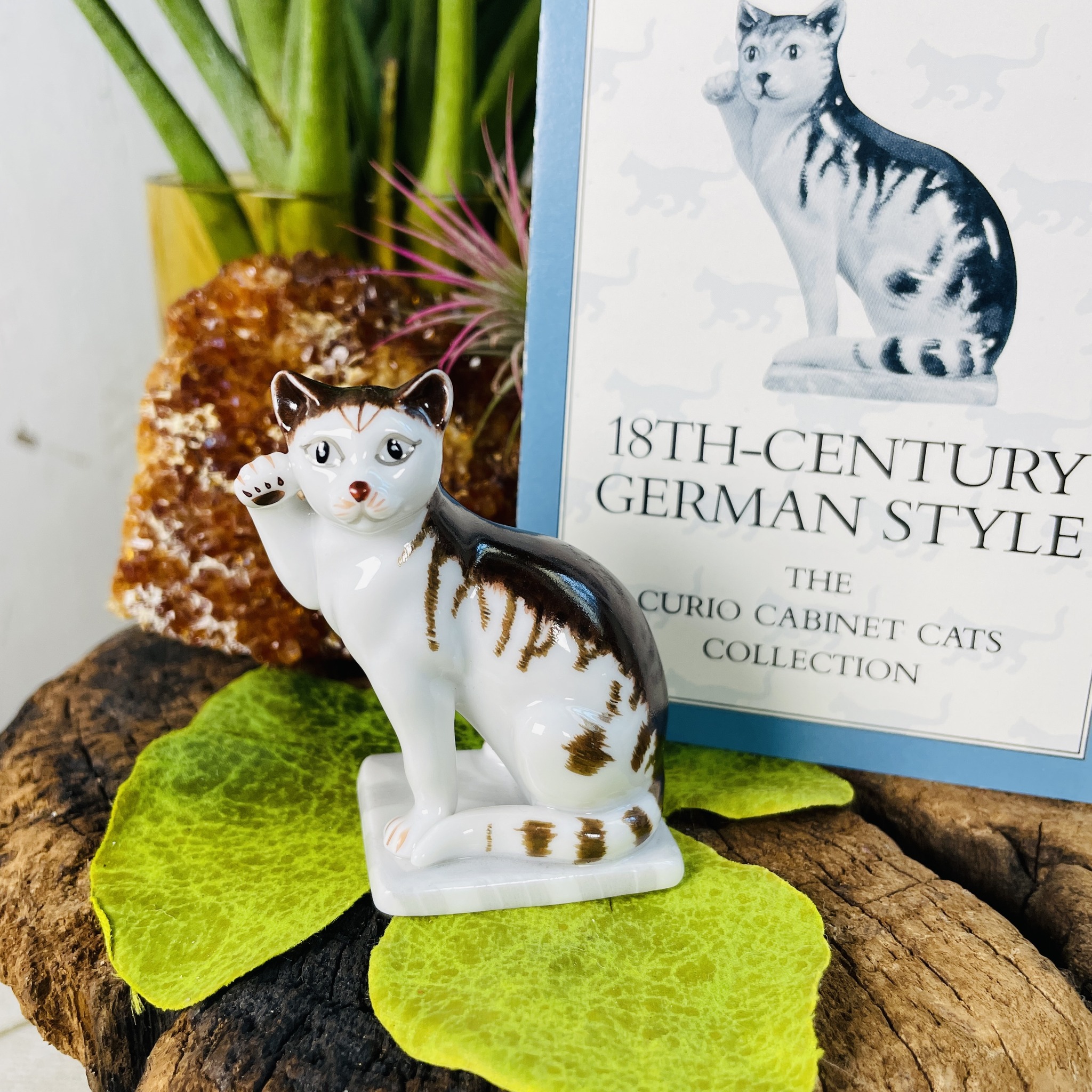 Franklin Mint Curio Cabinet Cats Collection 18th Century German