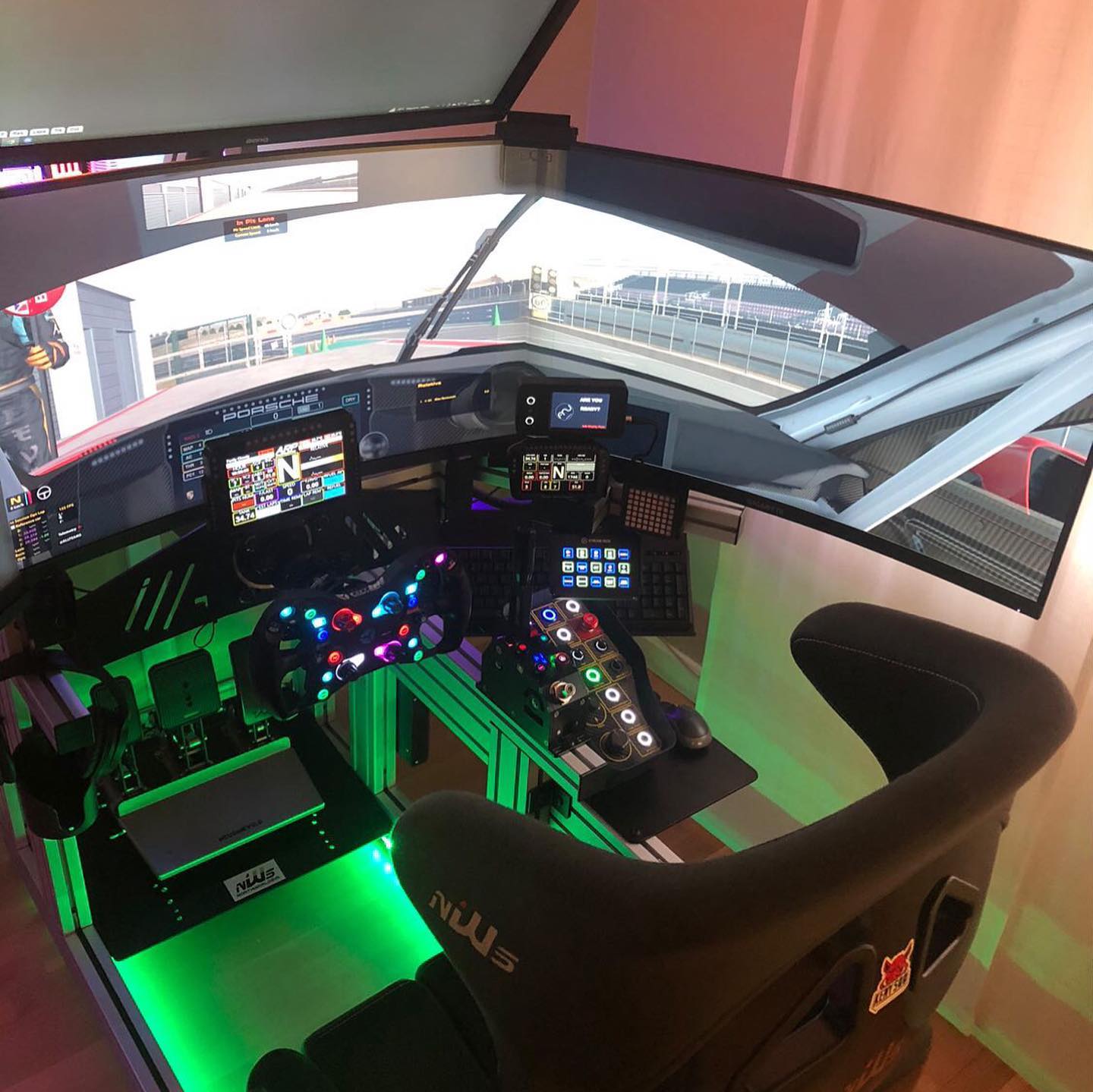 Sim Dash - @alexbarasoain awesome setup 💪 Thank you Alex...