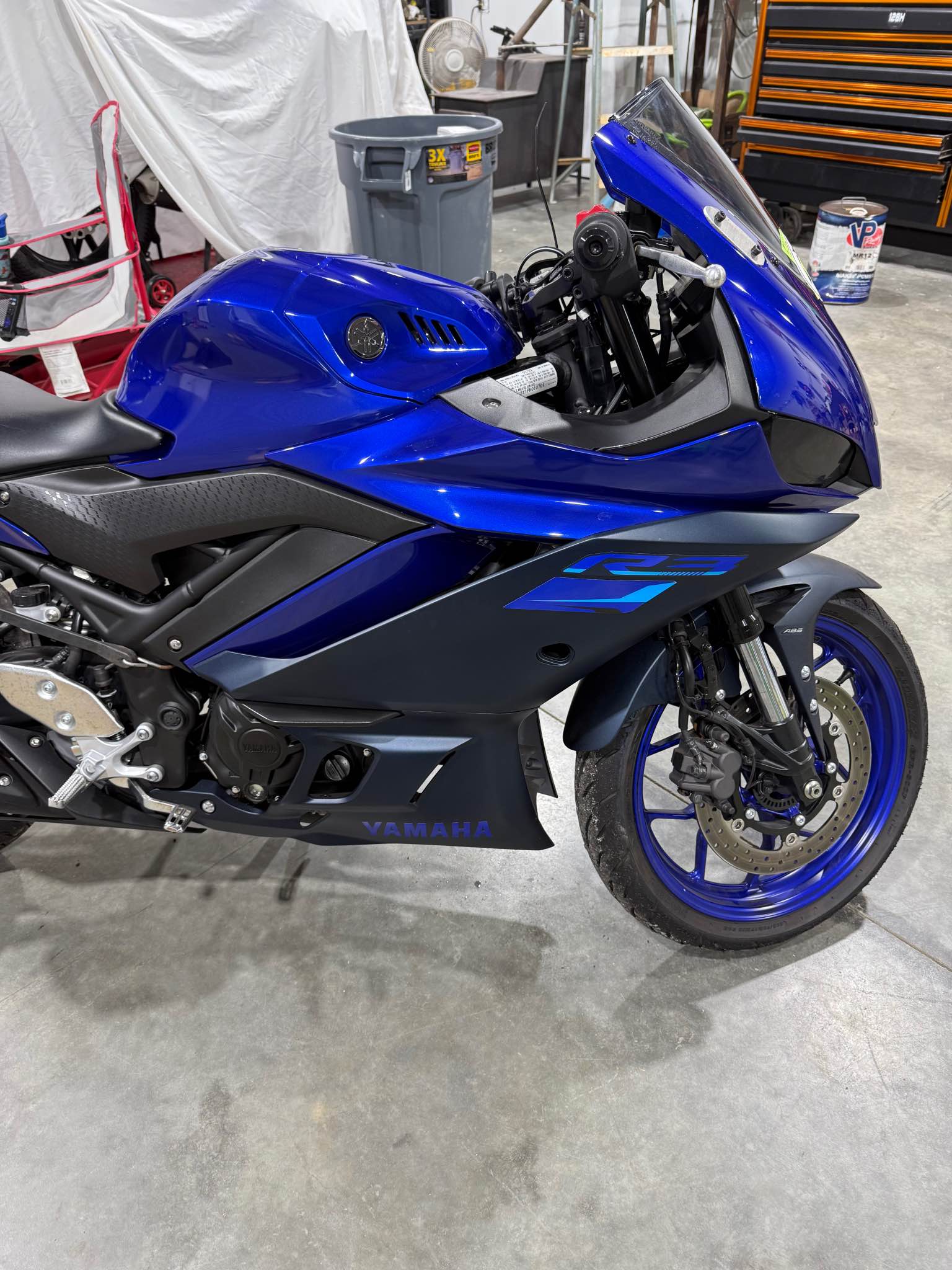 2023 yamaha R3 complete Fairings & lights (not the bike just body work ...