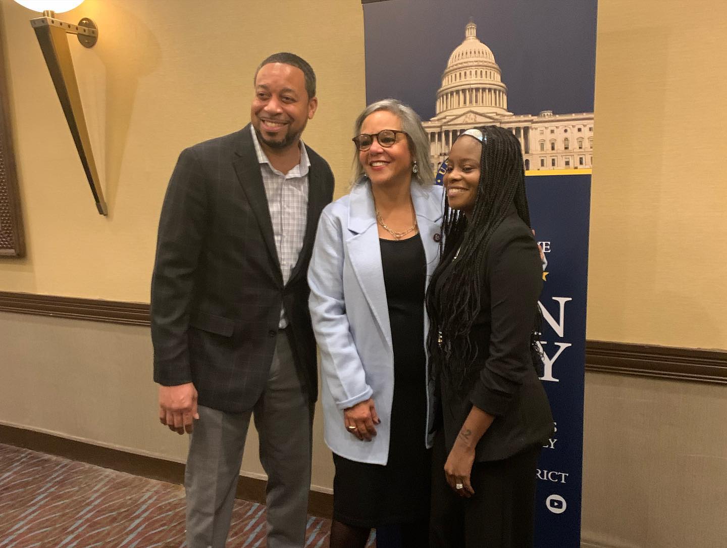 Robin Kelly - It is my honor and privilege to be sworn in... | Facebook