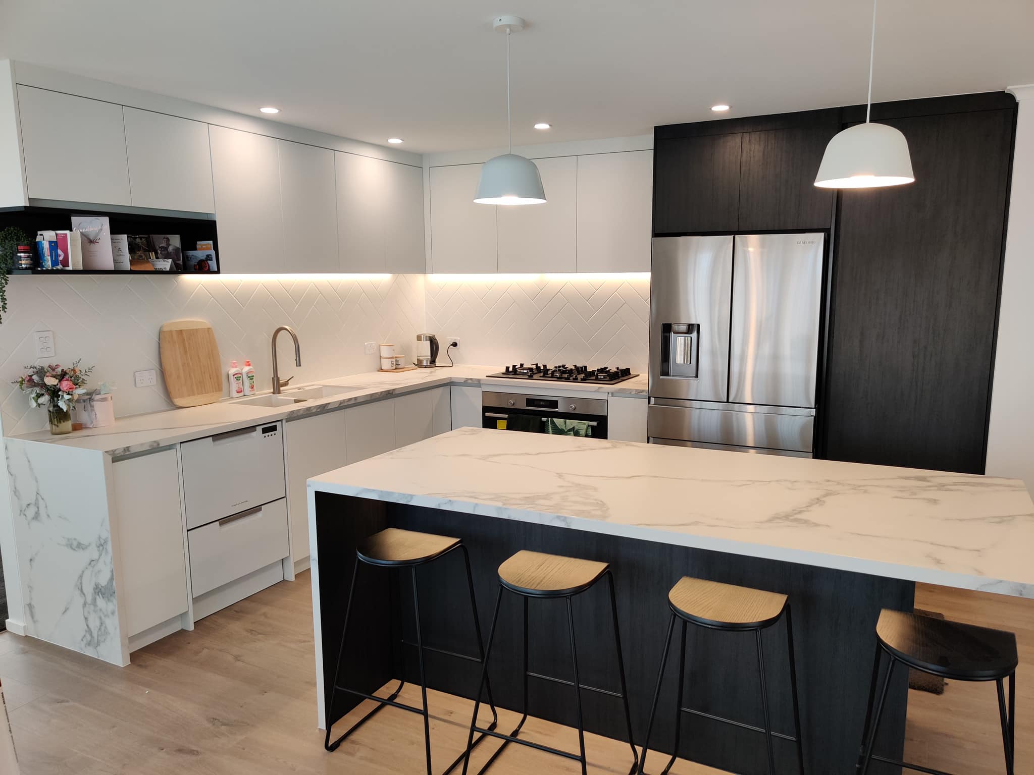 Munns Kitchens and Aluminium Joinery Ltd | Kumeu