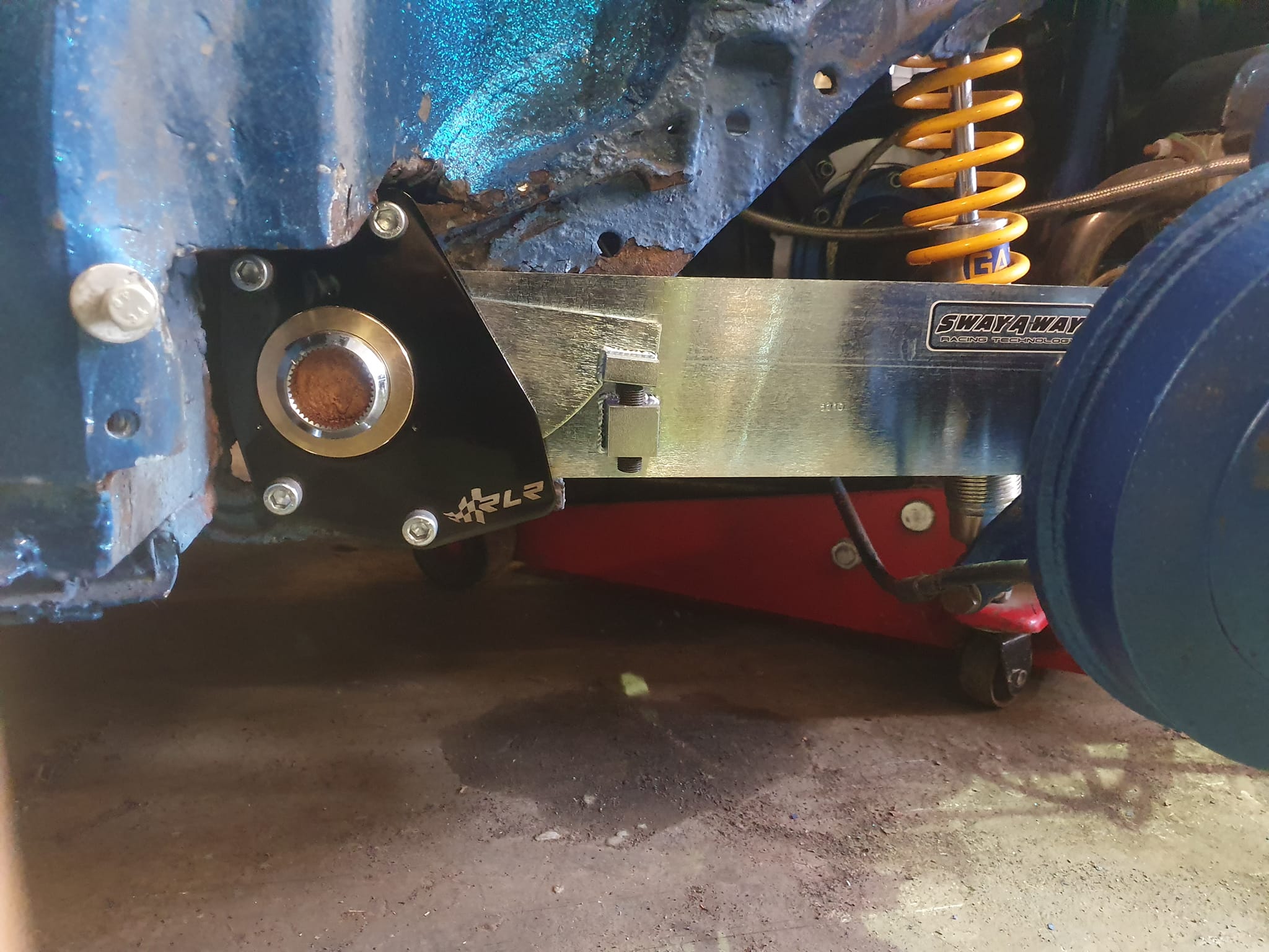 Out of the blue dragster