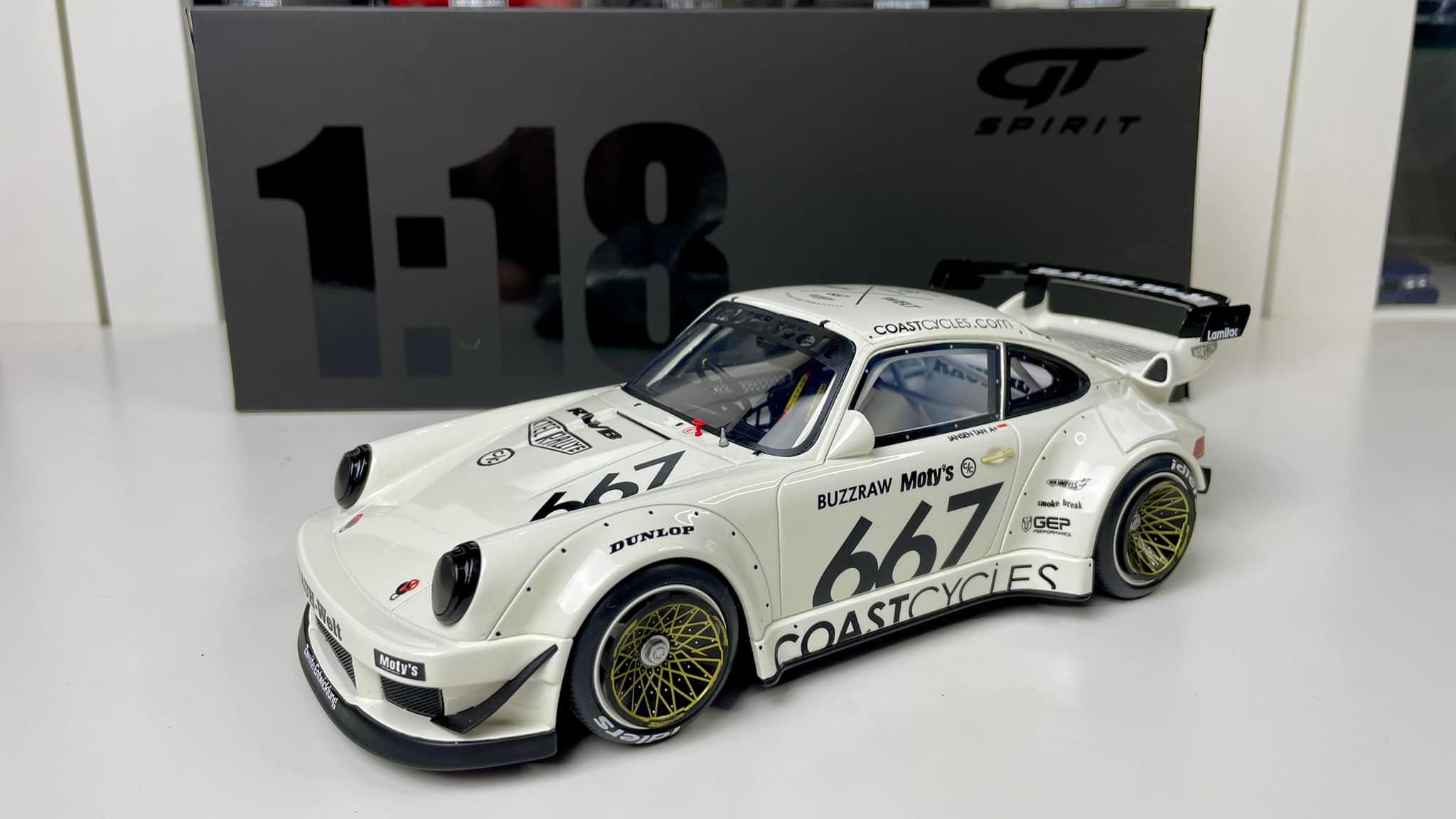 ⚪️ Porsche 911 RWB Coast Cycles 📐 1:18 scale ⚙️ GT Spirit