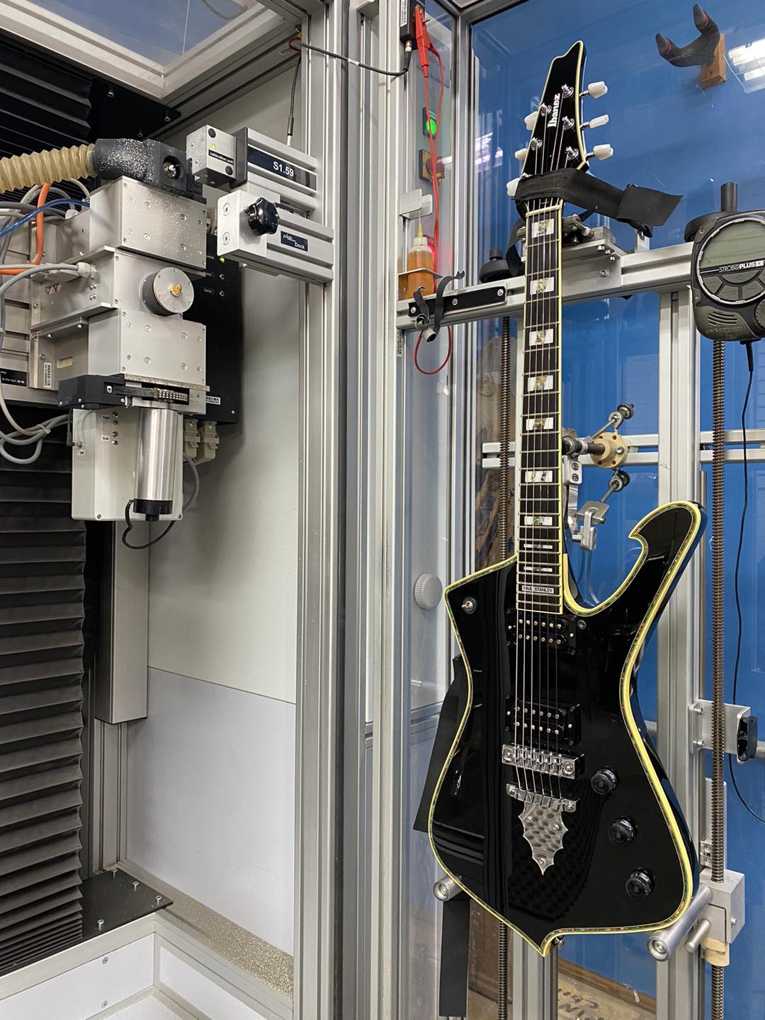 Strange - The Ibanez Iceman is the coolest guitar design. Fight us ...