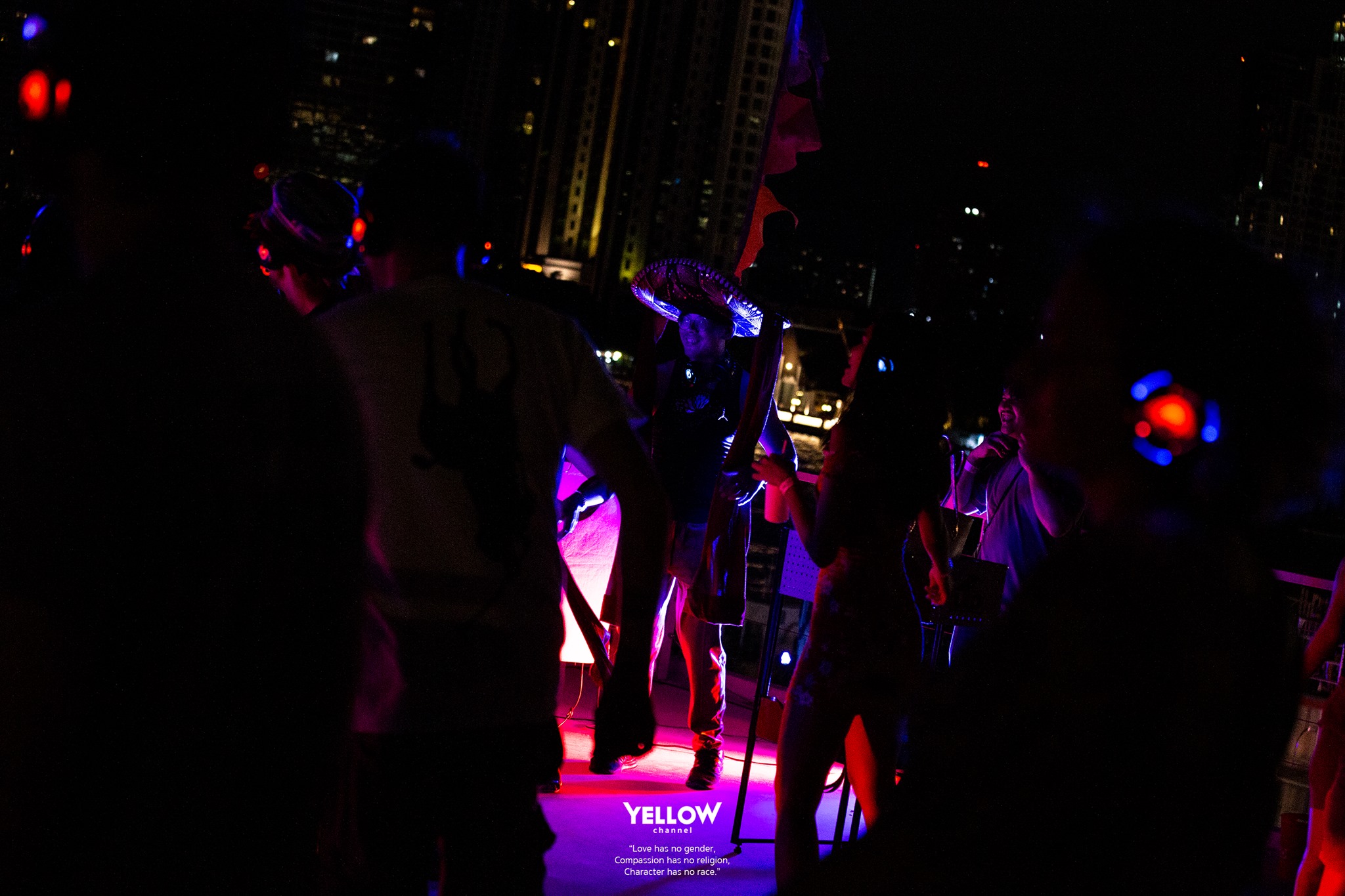 Yellow Channel - อีกโซนที่ชอบมากของงาน One Love BKK...