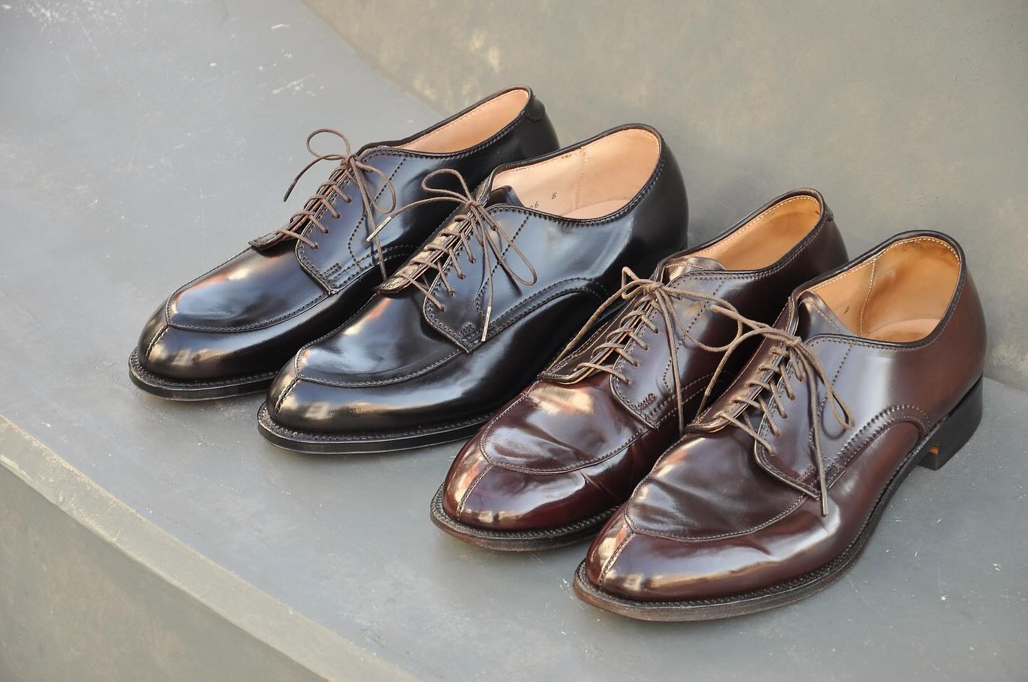 Alden Model: 54321 Style: Algonquin Ox. Material: Cordovan Color