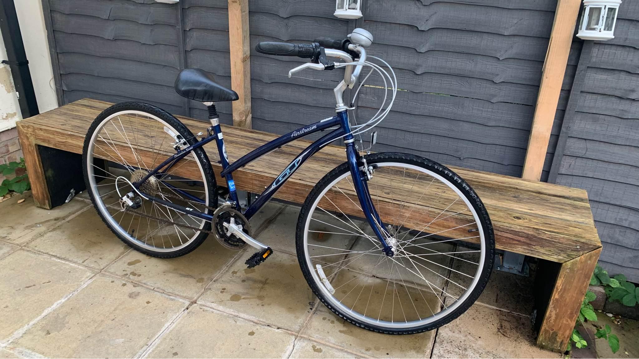 gt airstream bicycle – Coco's Variety extruded aluminum Gt AIRSTREAM 700X35 HYBRID BIKE