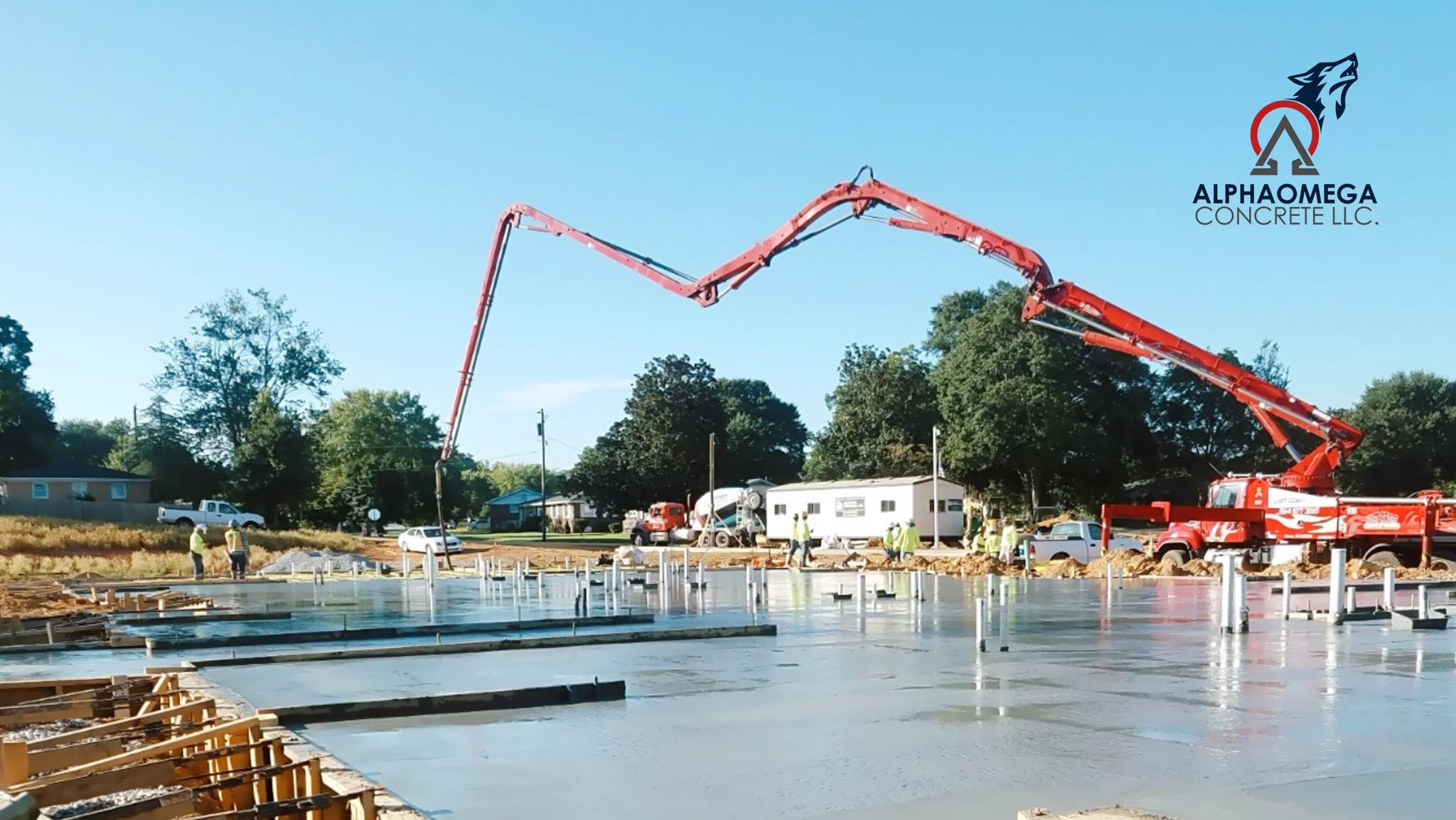 Box culvert install underway in Spartanburg. Dig, load out, stone in ...