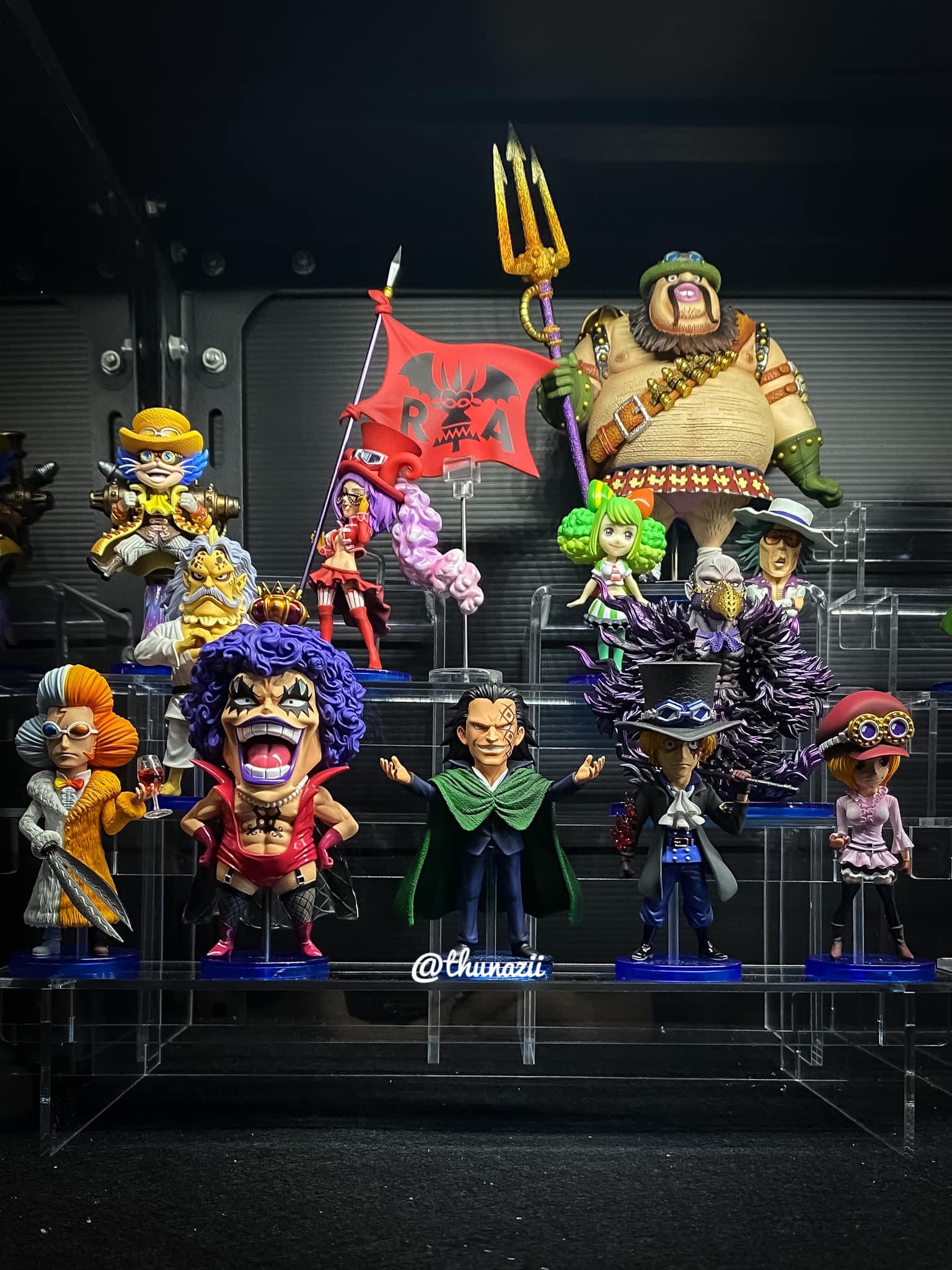 Revolutionary Army 2.0 อัพเกรด BBF - Karasu / Morley / Lindbergh