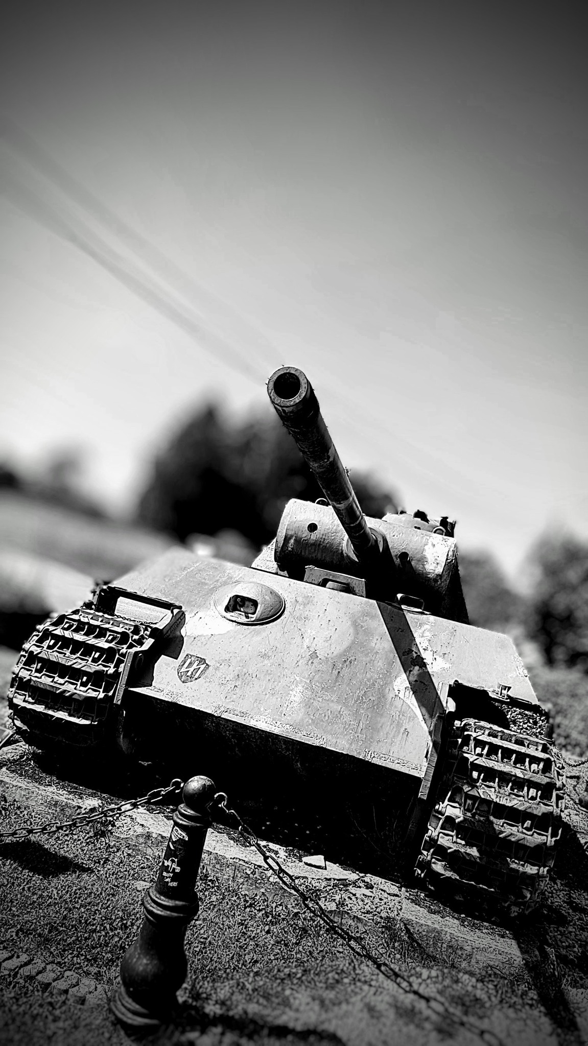 The King - Panther '221' of SS-Panzer Regiment 1. Panther Ausführung G ...