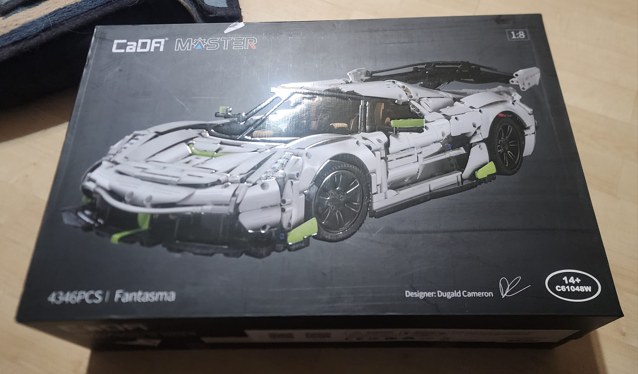 Koenigsegg Jesko Lego MOC with new side panel technique