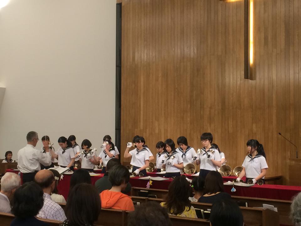 札幌北光教会 今日の特別伝道礼拝 北星学園女子中学高等学校のハンドベルクワイヤと聖歌隊のコンサートが行われました Facebook
