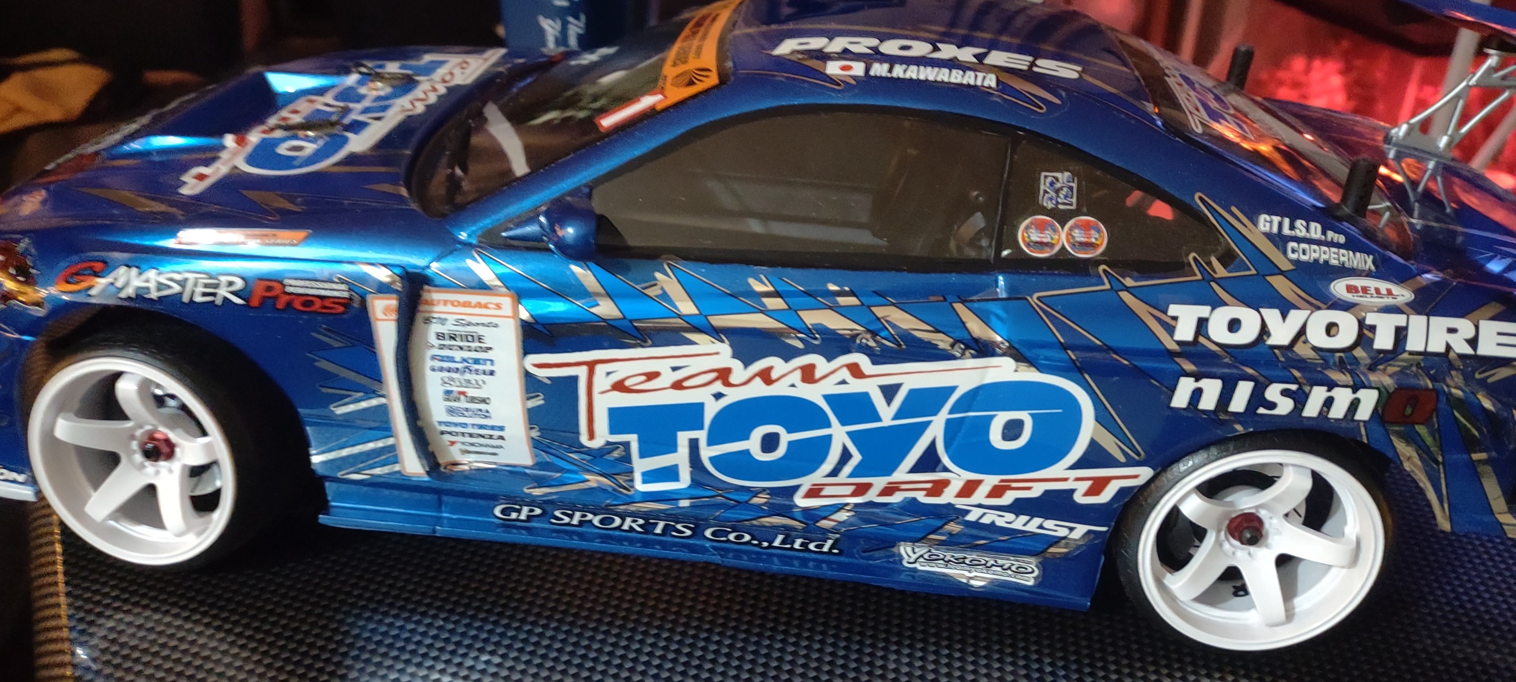 What are Yokomo S15 GP Sport Toyo tire bodies with chrome lines?