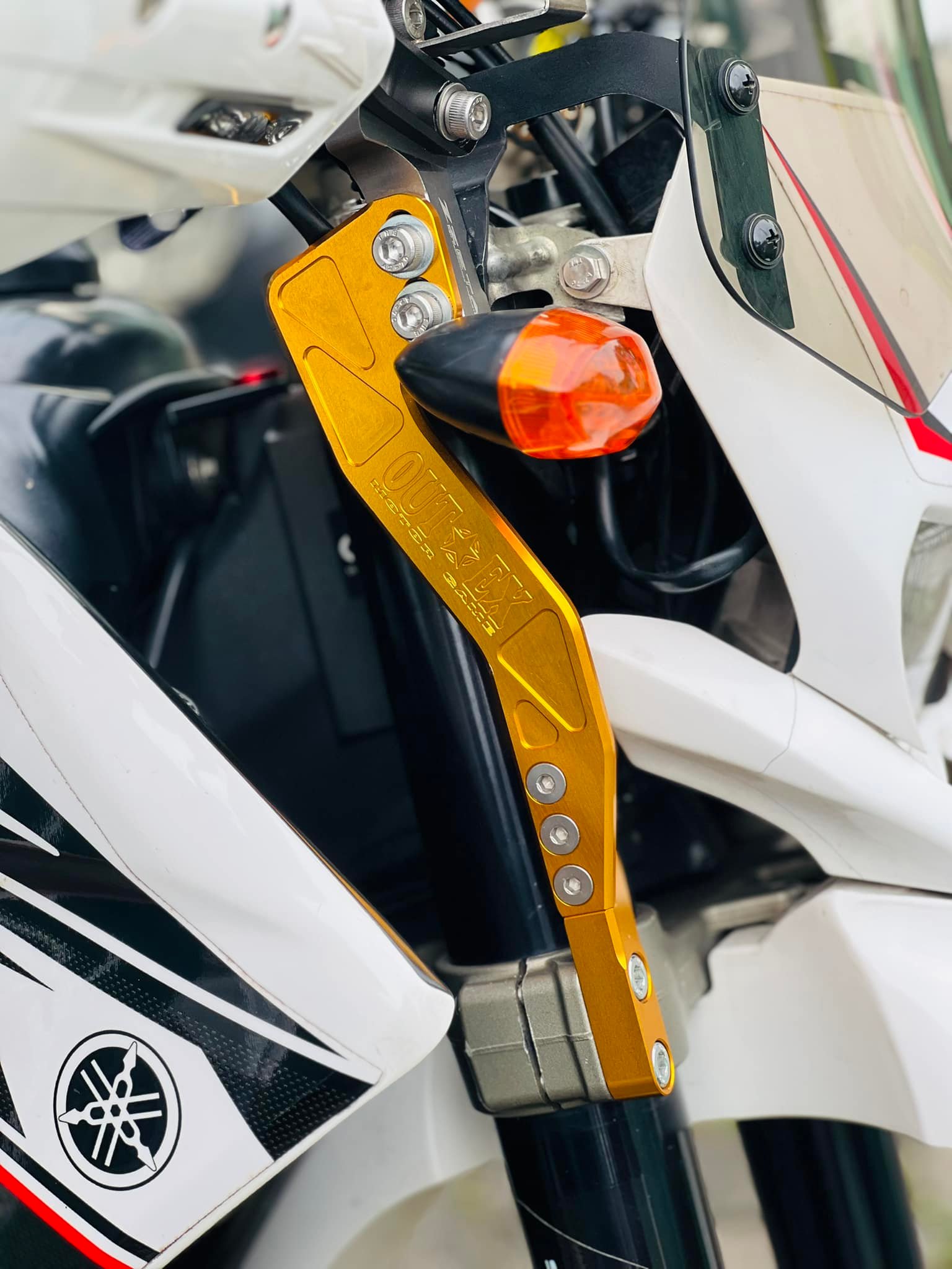 WR250X WR250R Triple Clamp Stabilizer Anodized / OUTEX #SS2