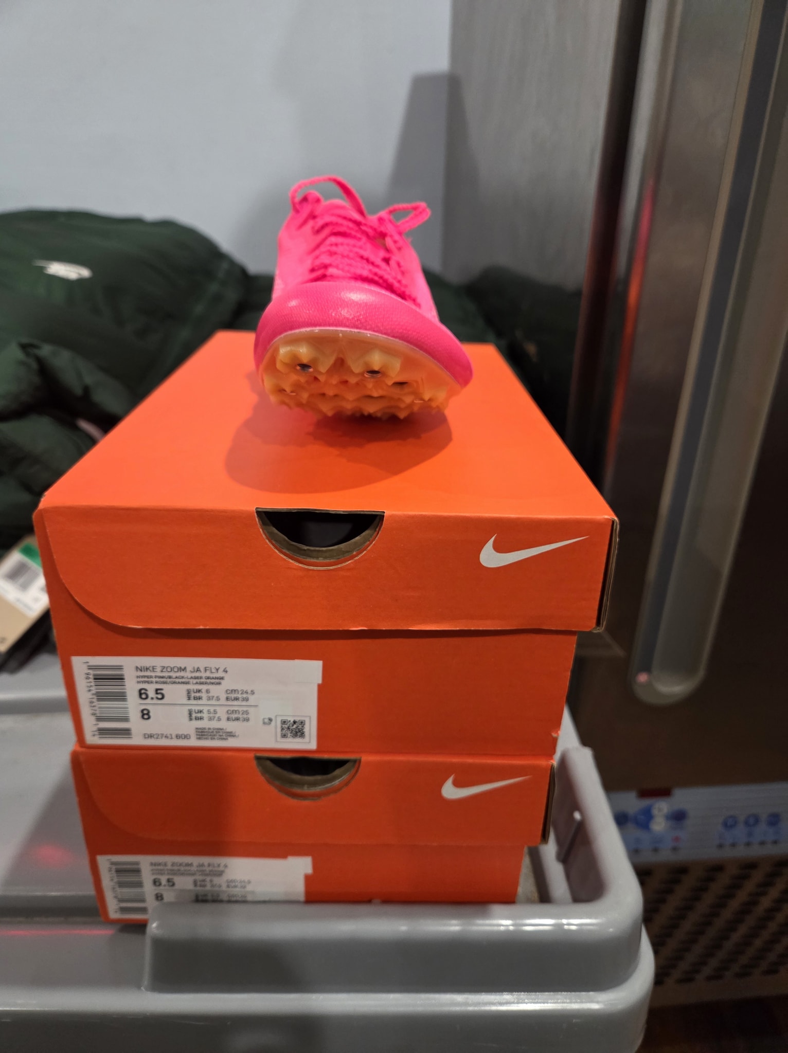 Nike donates shoes to children