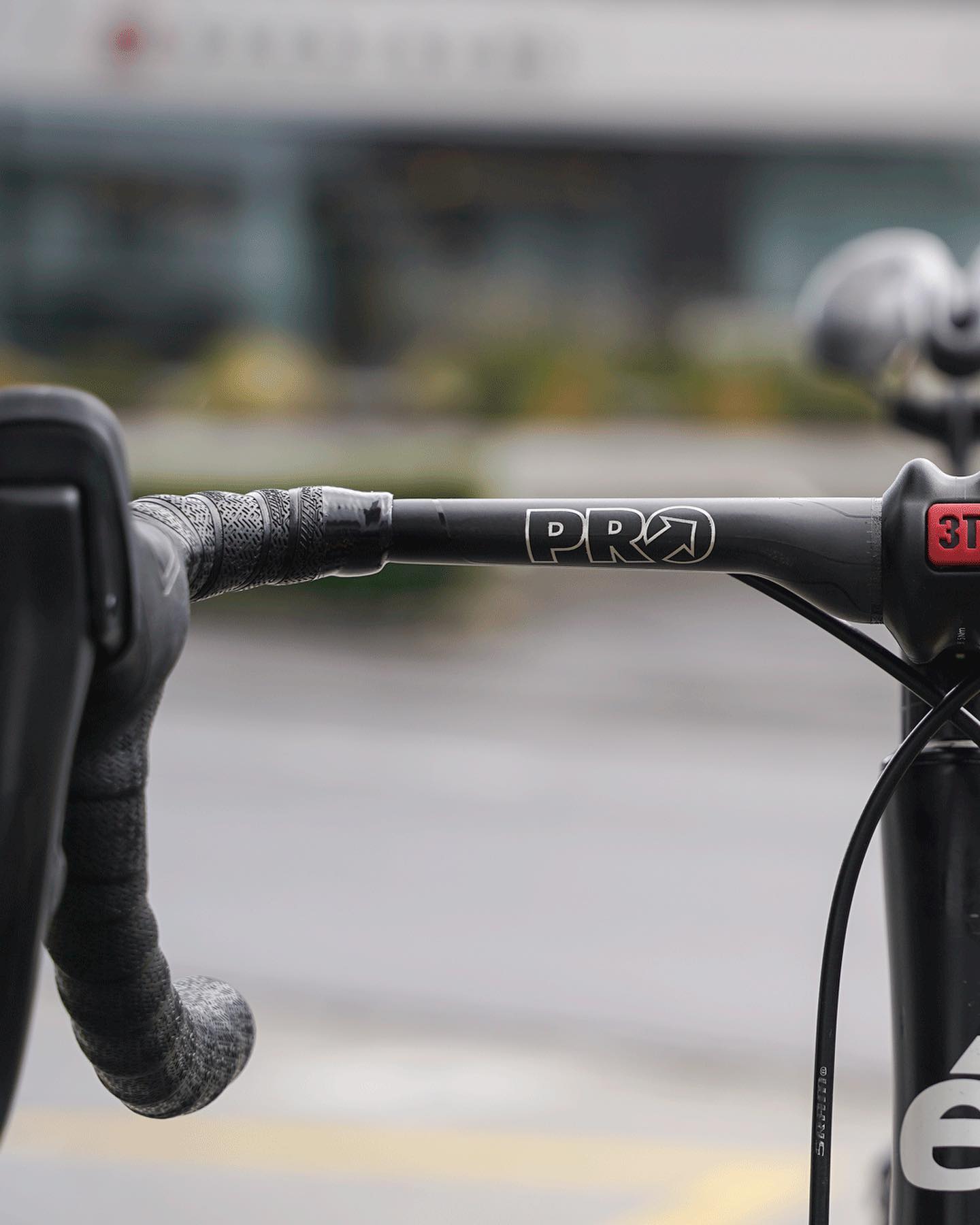 PRO Vibe Aero Superlight✨ #pro #provibeaero #handlebar #cervelo